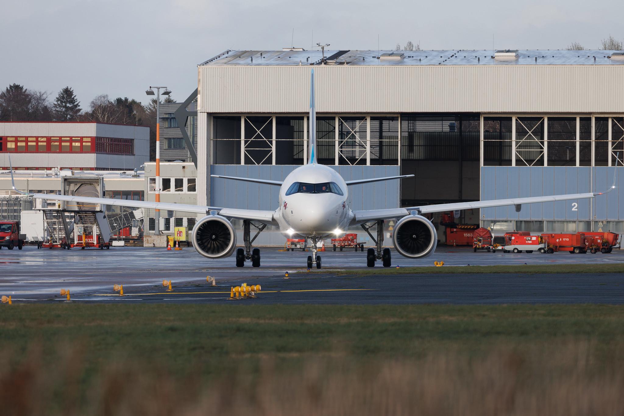 Hamburg Airport: Eurowings (EW / EWG) | Airbus A320-251N A20N | D-AENC | MSN 10826
