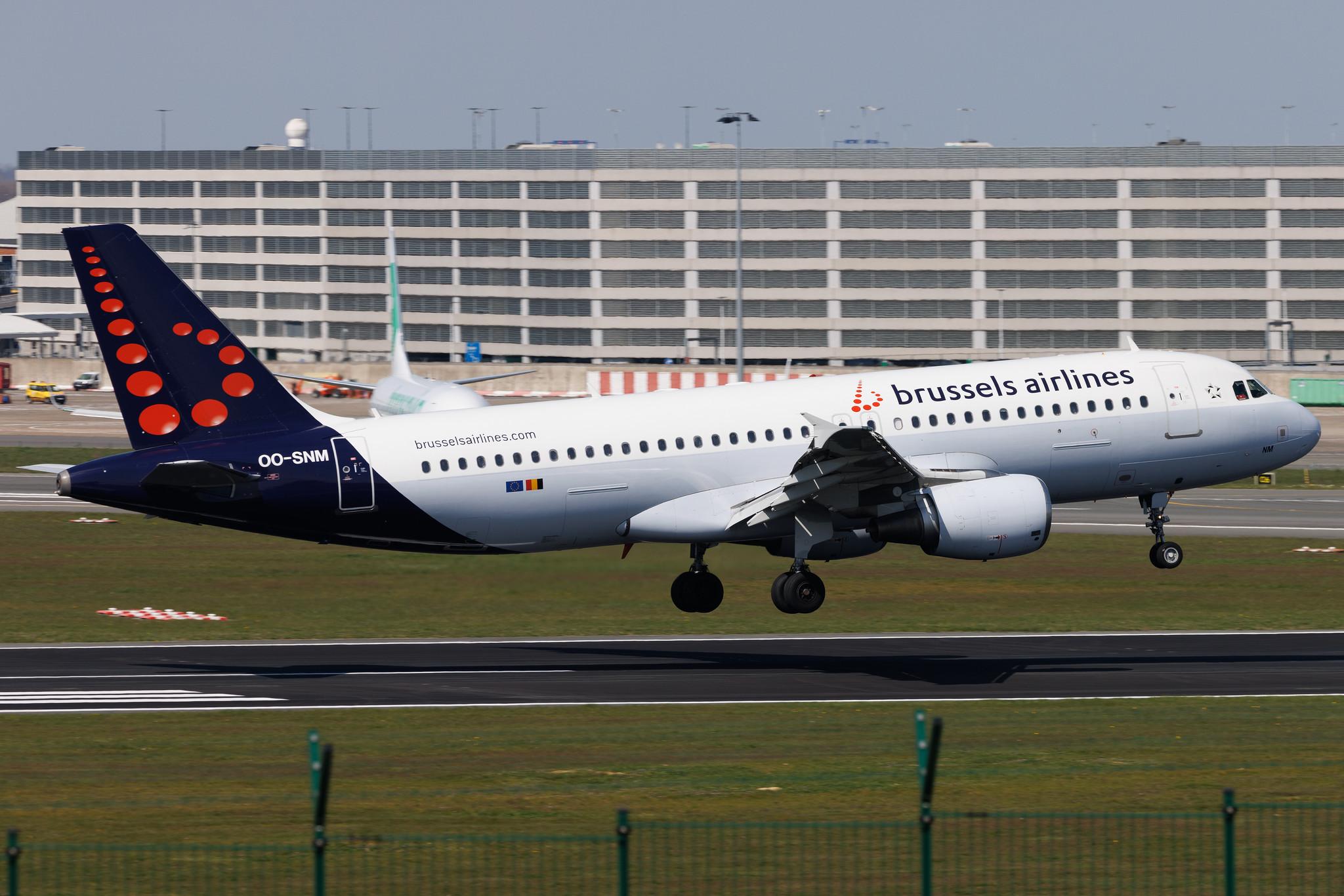 Brussels Airport: Brussels Airlines (SN / BEL) | Airbus A320-214 A320 | OO-SNM | MSN 2003