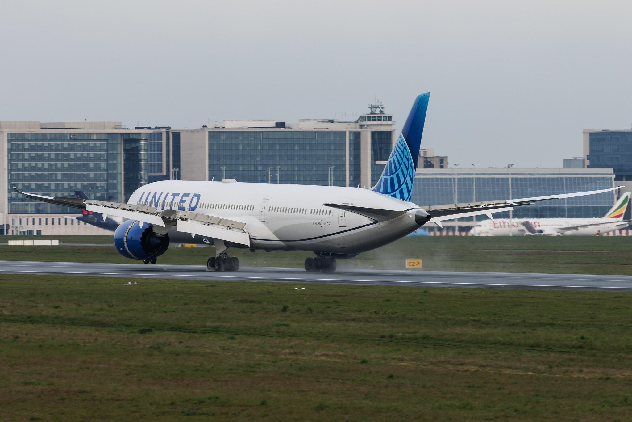 Brussels Airport: United Airlines (UA / UAL) | Boeing 787-10 Dreamliner B78X | N14019 | MSN 66988