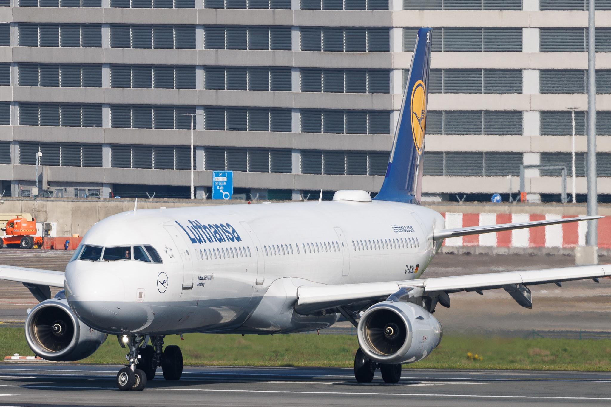 Brussels Airport: Lufthansa (LH / DLH) | Airbus A321-231 A321 | D-AISL | MSN 3434