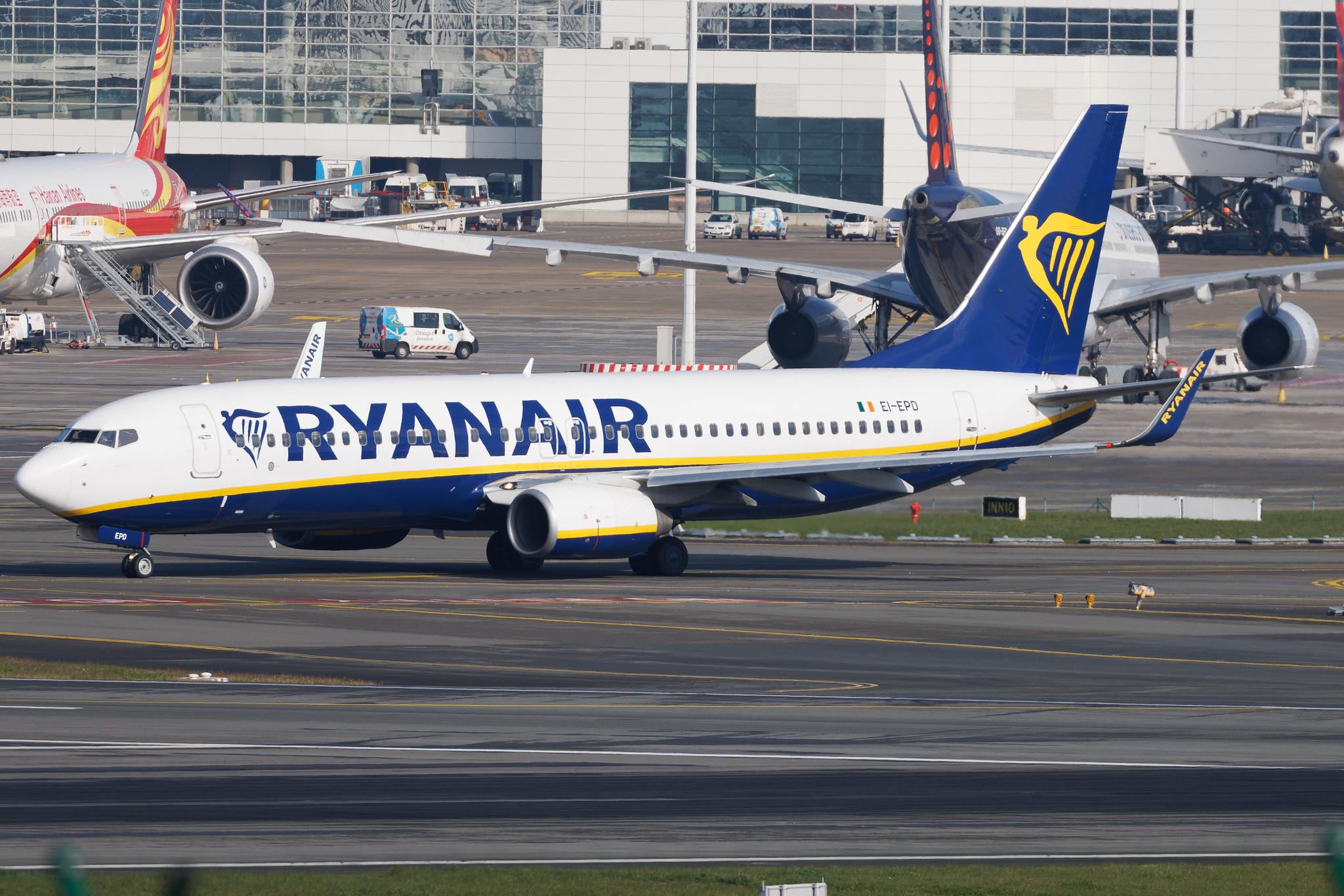 Brussels Airport: Ryanair (FR / RYR) | Boeing 737-8AS B738 | Ei-EPD | MSN 40310