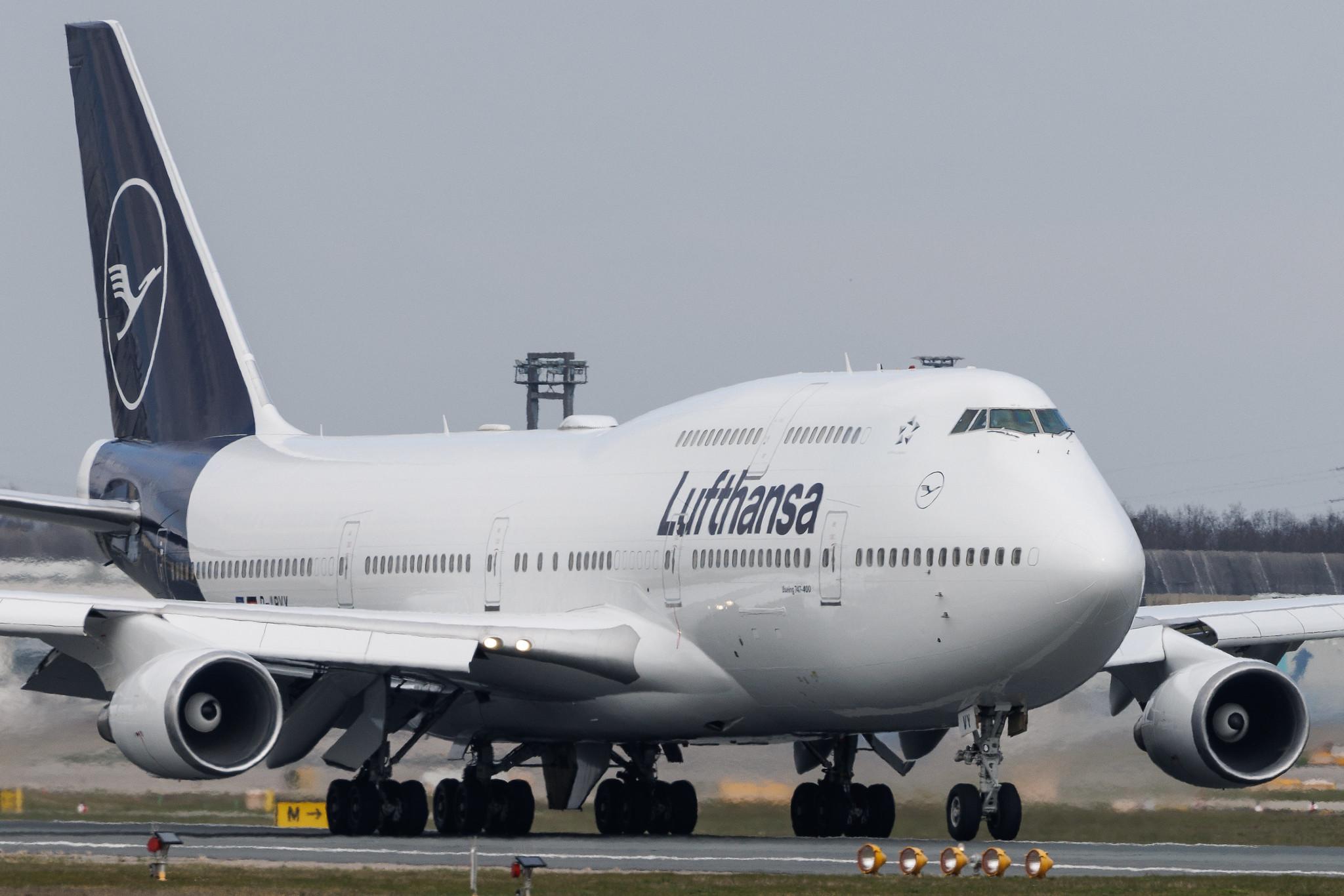 Frankfurt Airport: Lufthansa (LH / DLH) | Boeing 747-430 B744 | D-ABVY | MSN 29869
