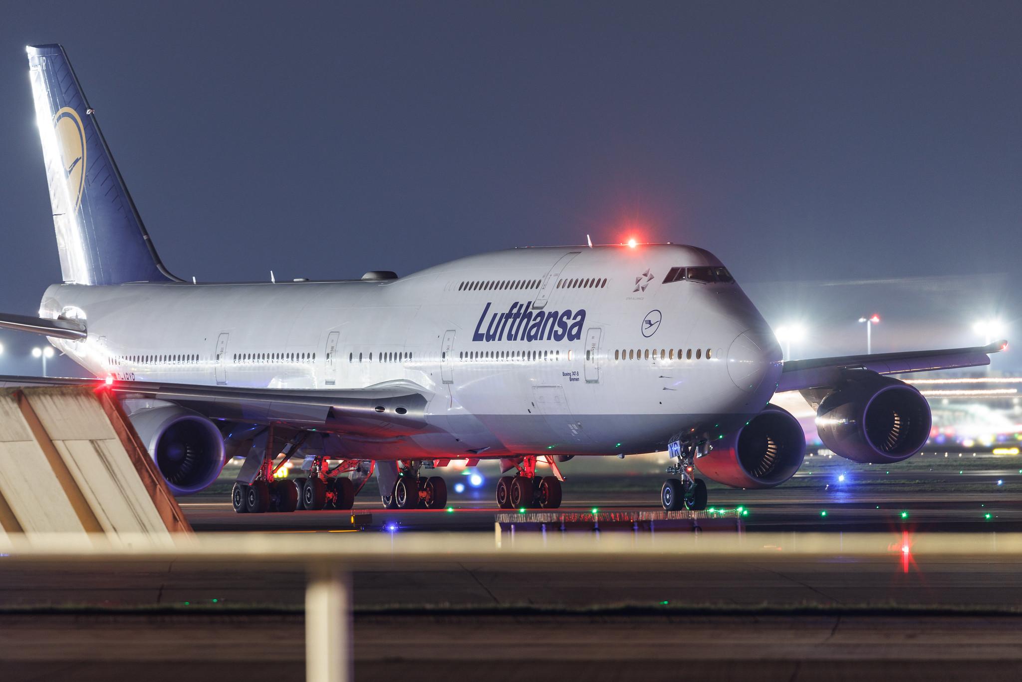 Frankfurt Airport: Lufthansa (LH / DLH) | Boeing 747-830 B748 | D-ABYR | MSN 37842