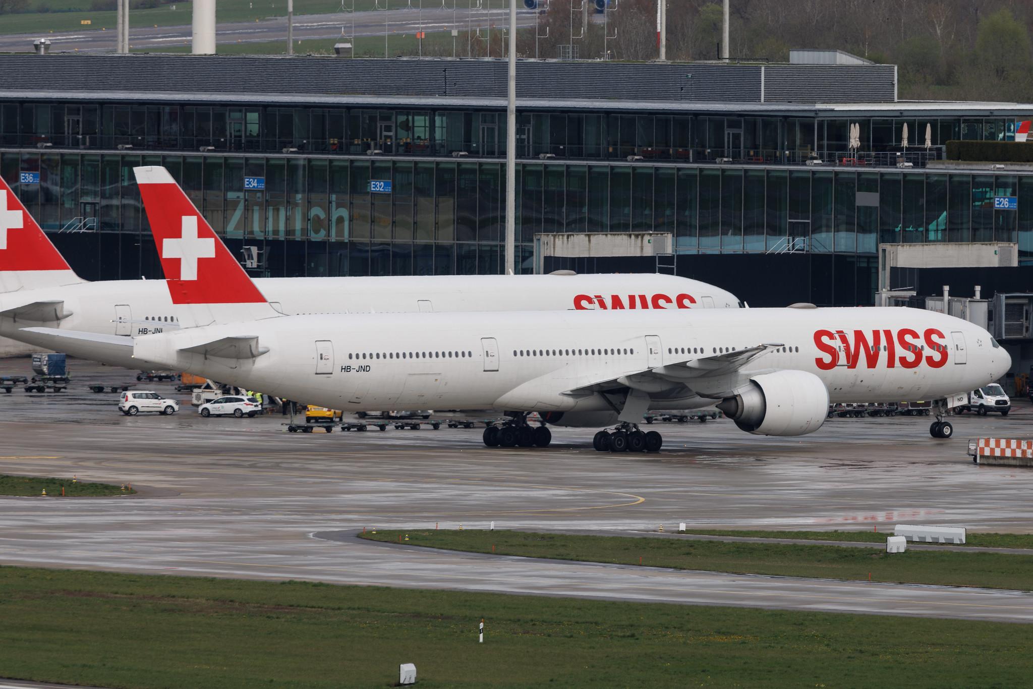 Flughafen Zürich: Swiss (LX / SWR) | Airbus A330-343 A333 | HB-JHD | MSN 1029