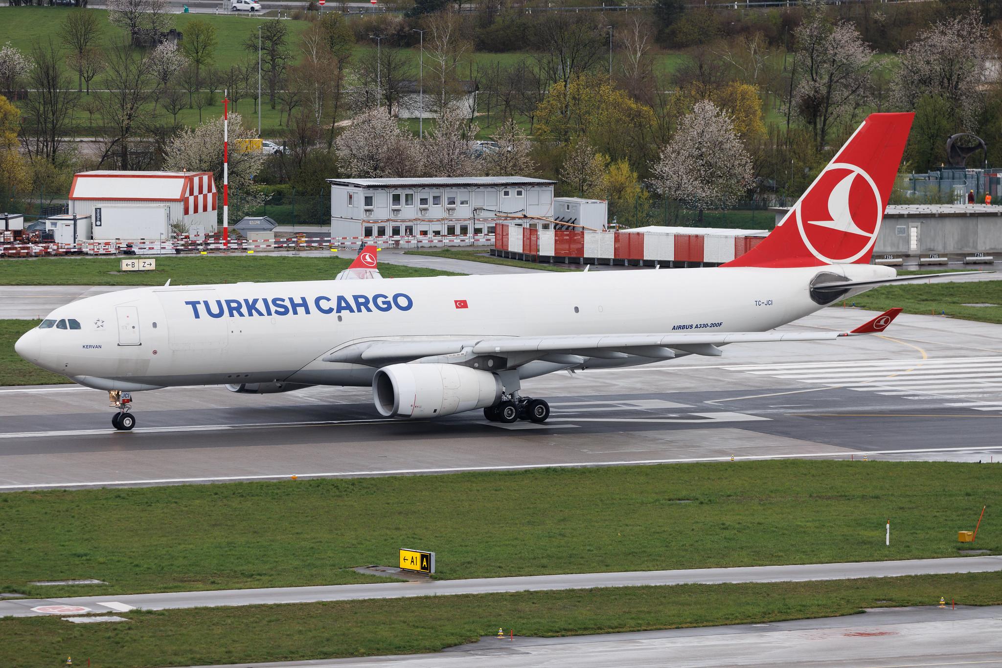 Flughafen Zürich: Turkish Cargo (TK / THY) | Operator: Turkish Airlines |  Airbus A330-243F A332 | TC-JCI | MSN 1442
