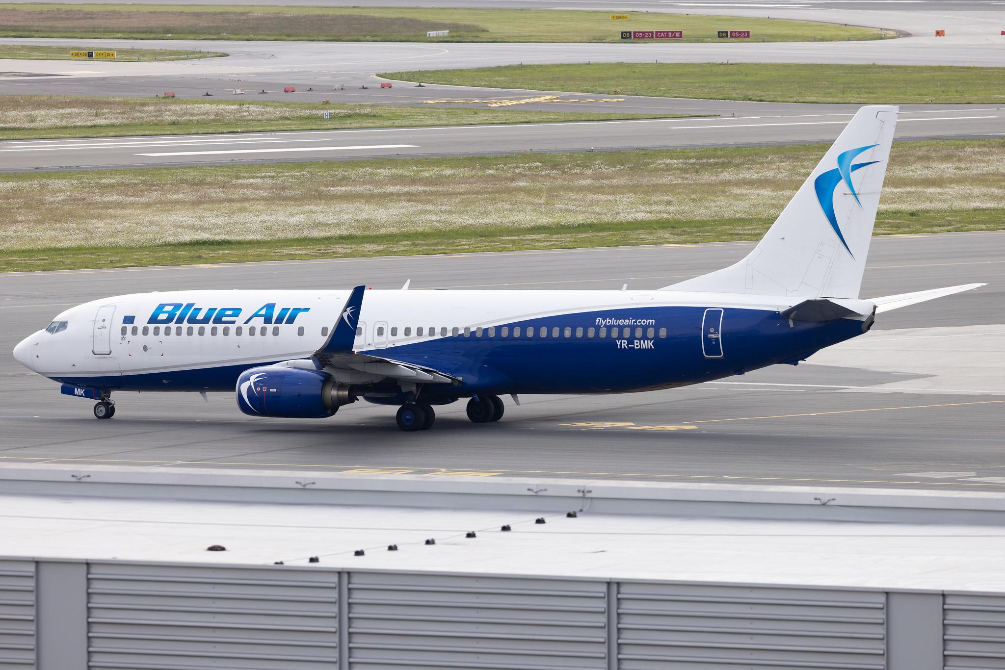Hamburg Airport: Blue Air (0B / BLA) | Boeing 737-82R B738 | YR-BMK | MSN 40876