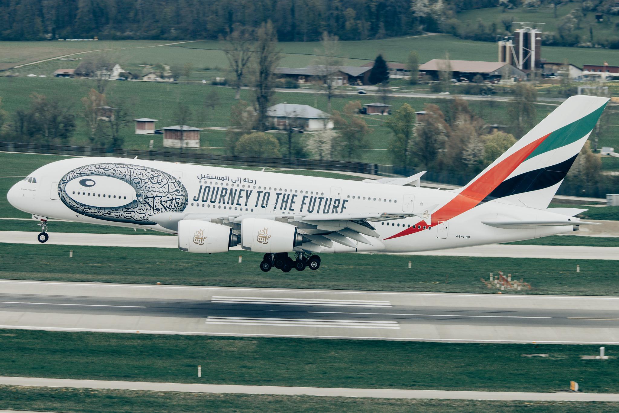 Flughafen Zürich: Emirates (EK / UAE) | Livery: Journey to the Future Livery | Airbus A380-861 A388 | A6-EOD | MSN 168