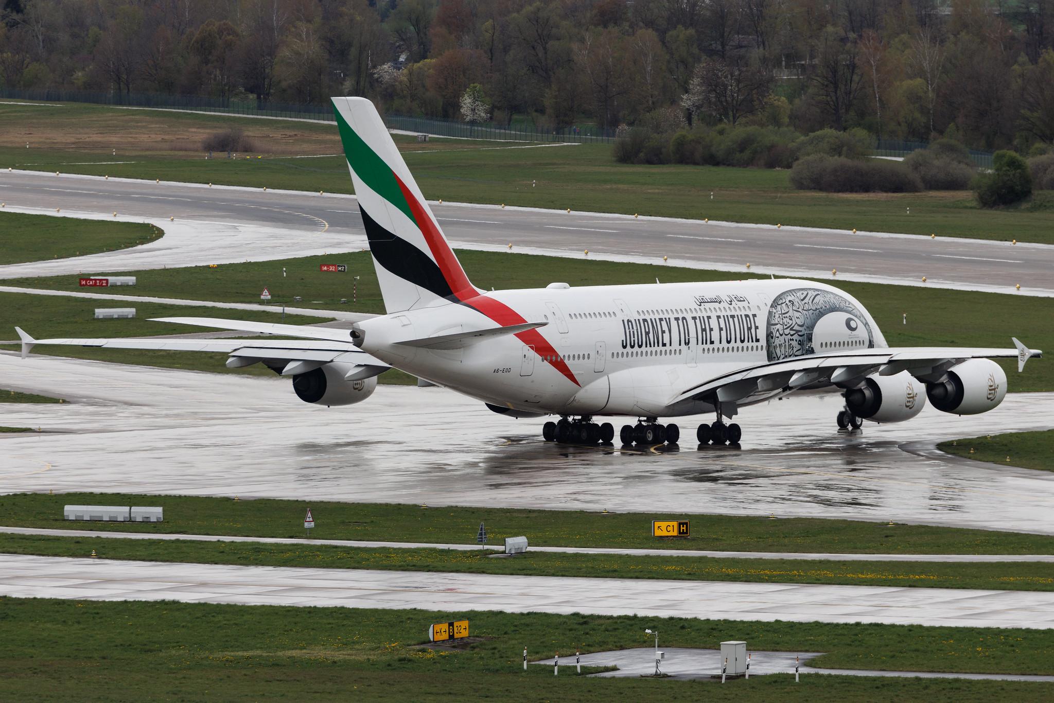 Flughafen Zürich: Emirates (EK / UAE) | Livery: Journey to the Future Livery | Airbus A380-861 A388 | A6-EOD | MSN 168