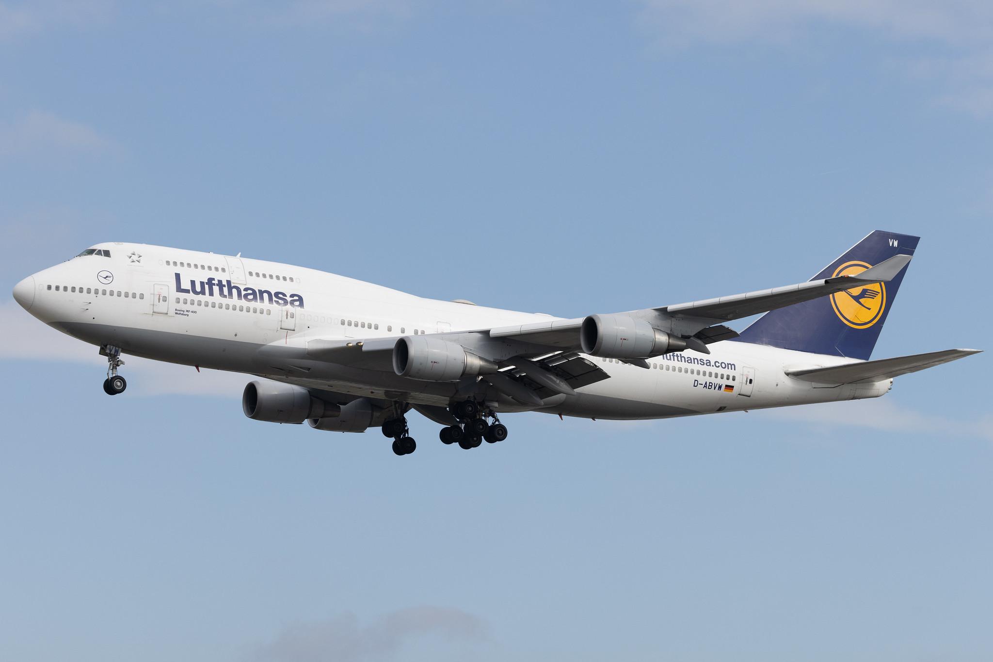 Frankfurt Airport: Lufthansa (LH / DLH) | Boeing 747-430 B744 | D-ABVW | MSN 29493