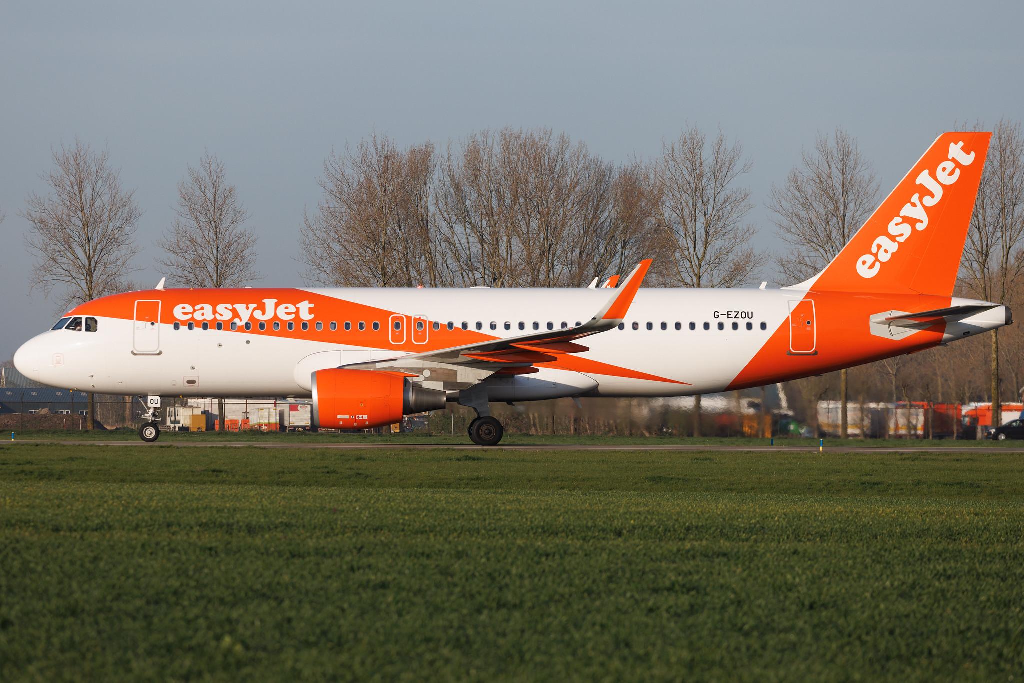 Amsterdam Schiphol: easyJet (U2 / EZY) | Airbus A320-214 A320 | G-EZOU | MSN 6754