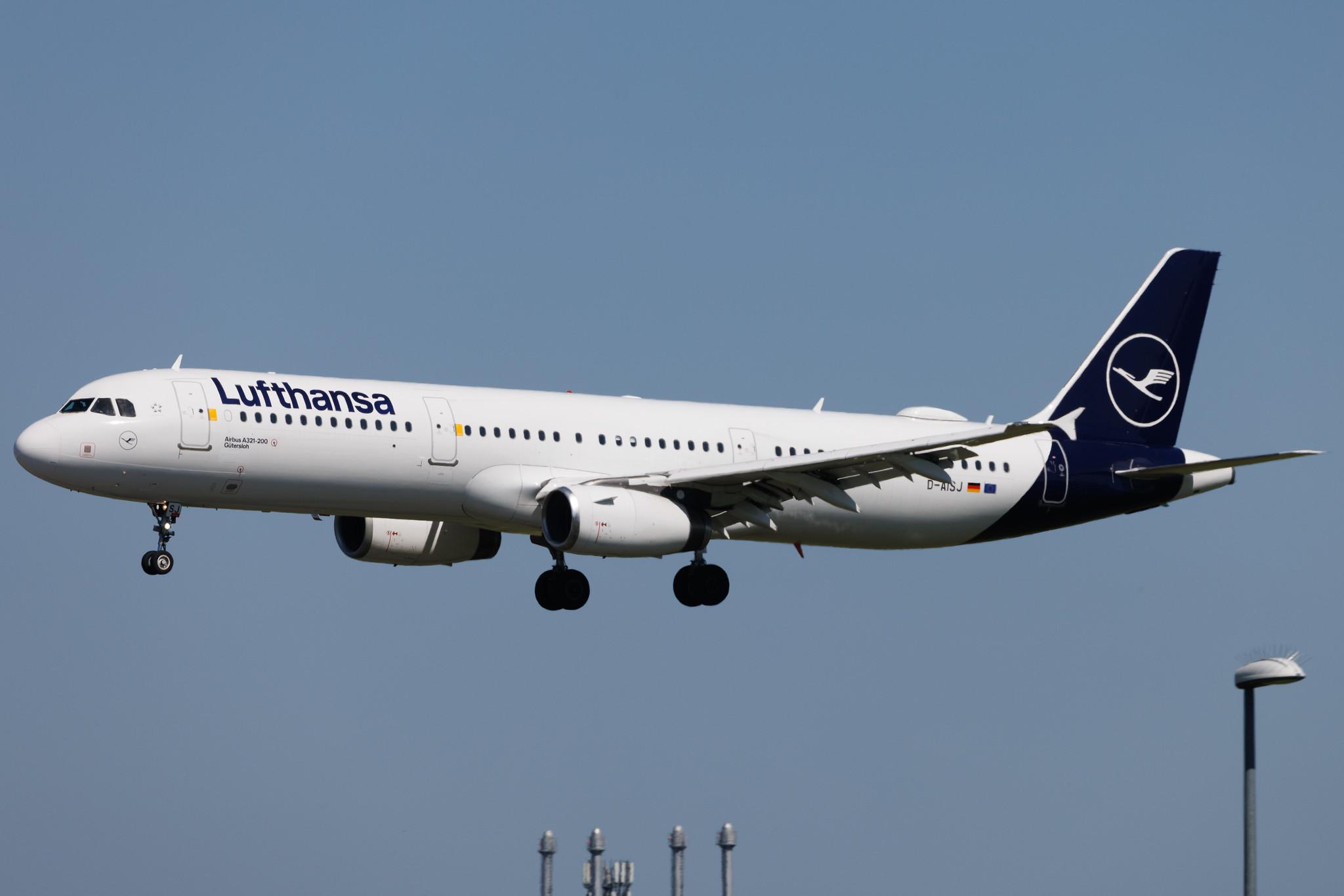Flughafen Berlin Brandenburg: Lufthansa (LH / DLH) | Airbus A321-231 A321 | D-AISJ | MSN 3360