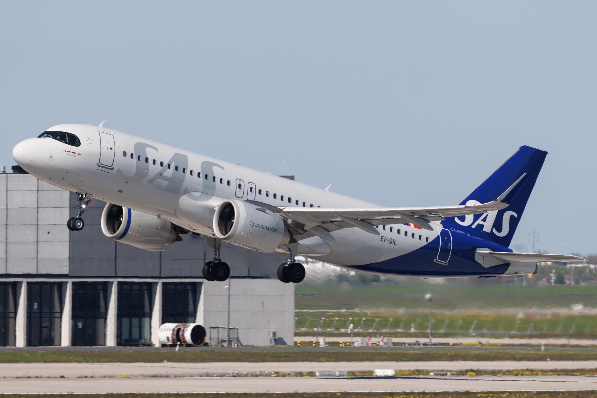 Flughafen Berlin Brandenburg: SAS (SK / SAS) | Operator: SAS Connect | Airbus A320-251N A20N | EI-SIL | MSN 10764