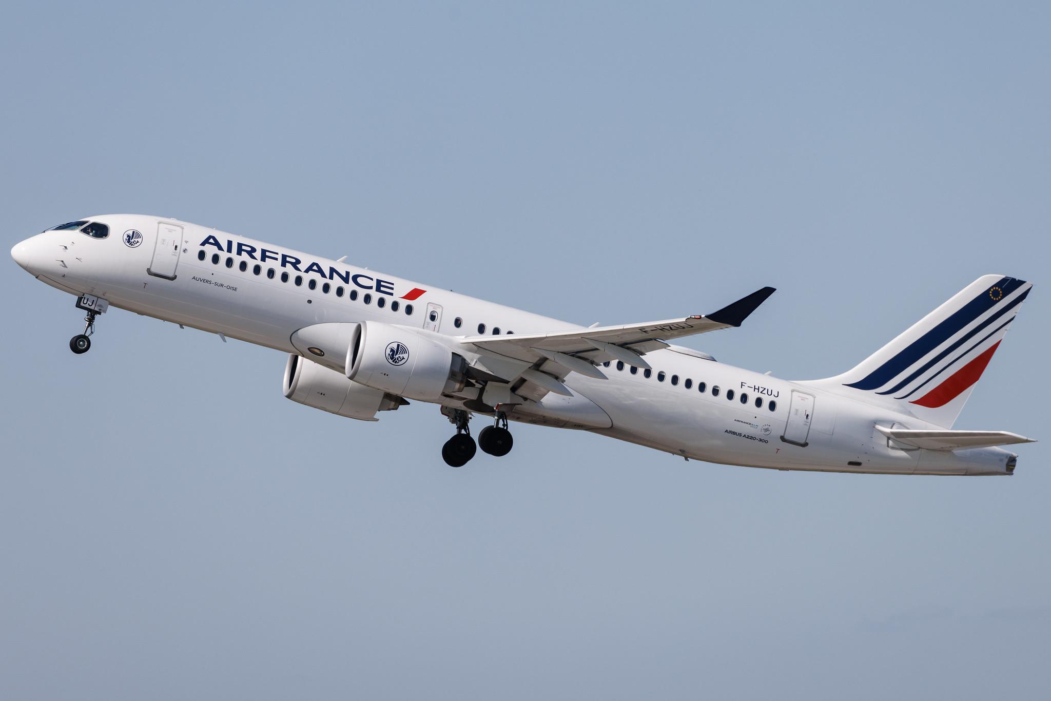 Flughafen Berlin Brandenburg: Air France (AF / AFR) | Airbus A220-300 BCS3 | F-HZUJ | MSN 55171