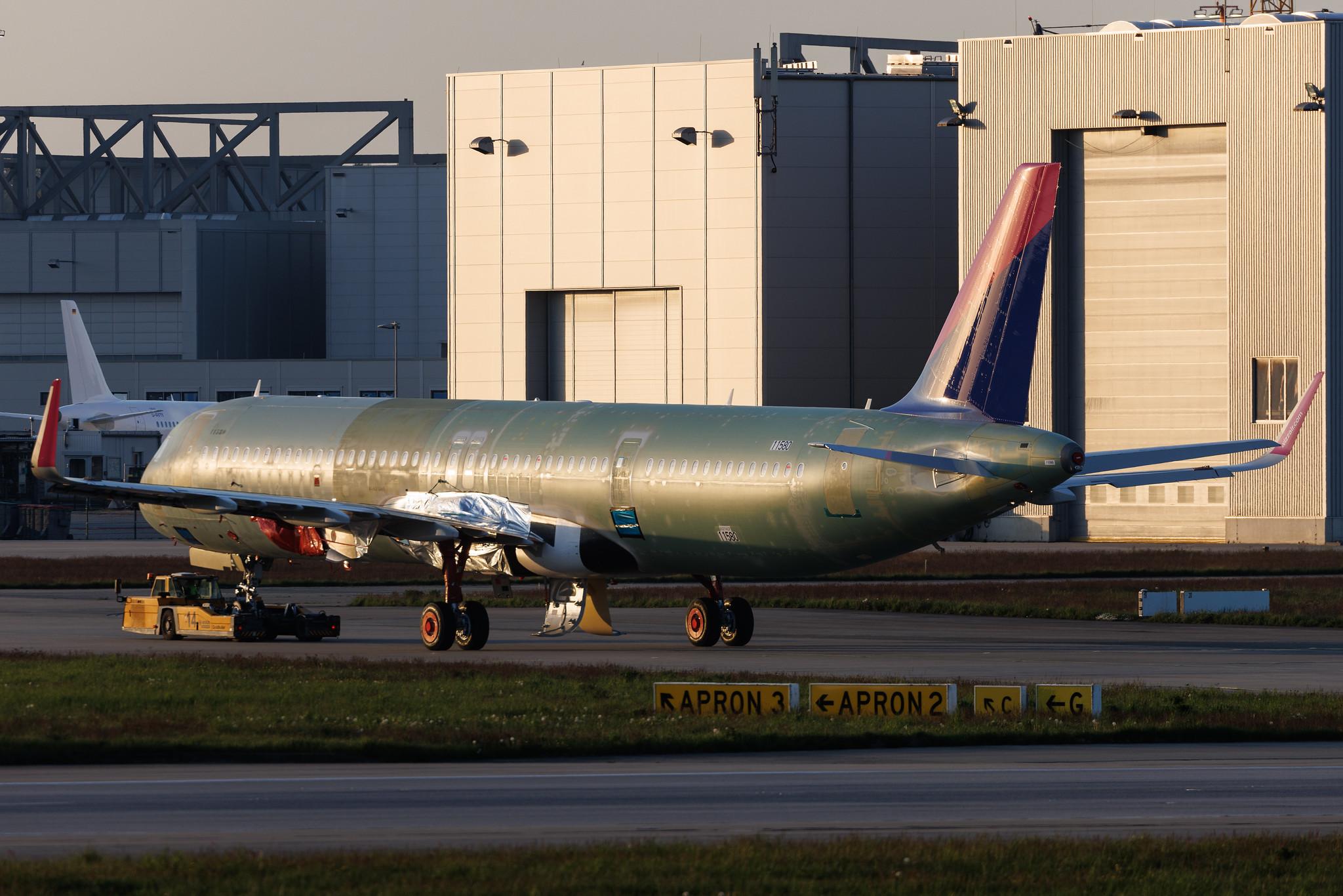 Hamburg Finkenwerder: Wizz Air Malta | Airbus A321-271NX A21N | D-AYAW | 9H- | MSN 11580