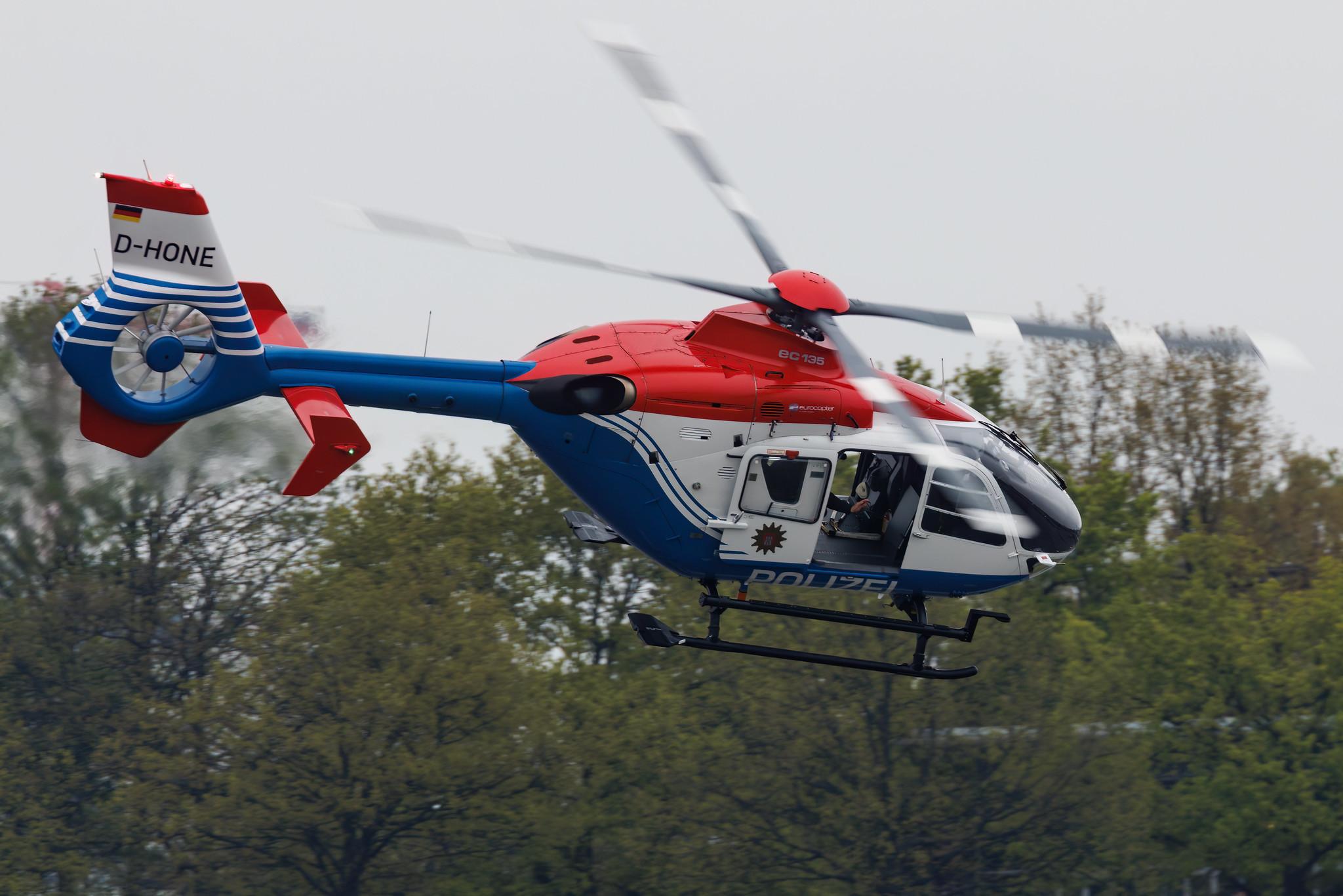 SOS Joint Rescue Operation: Polizei Hamburg | Airbus Helicopters H135 EC35 | D-HONE | MSN 0338