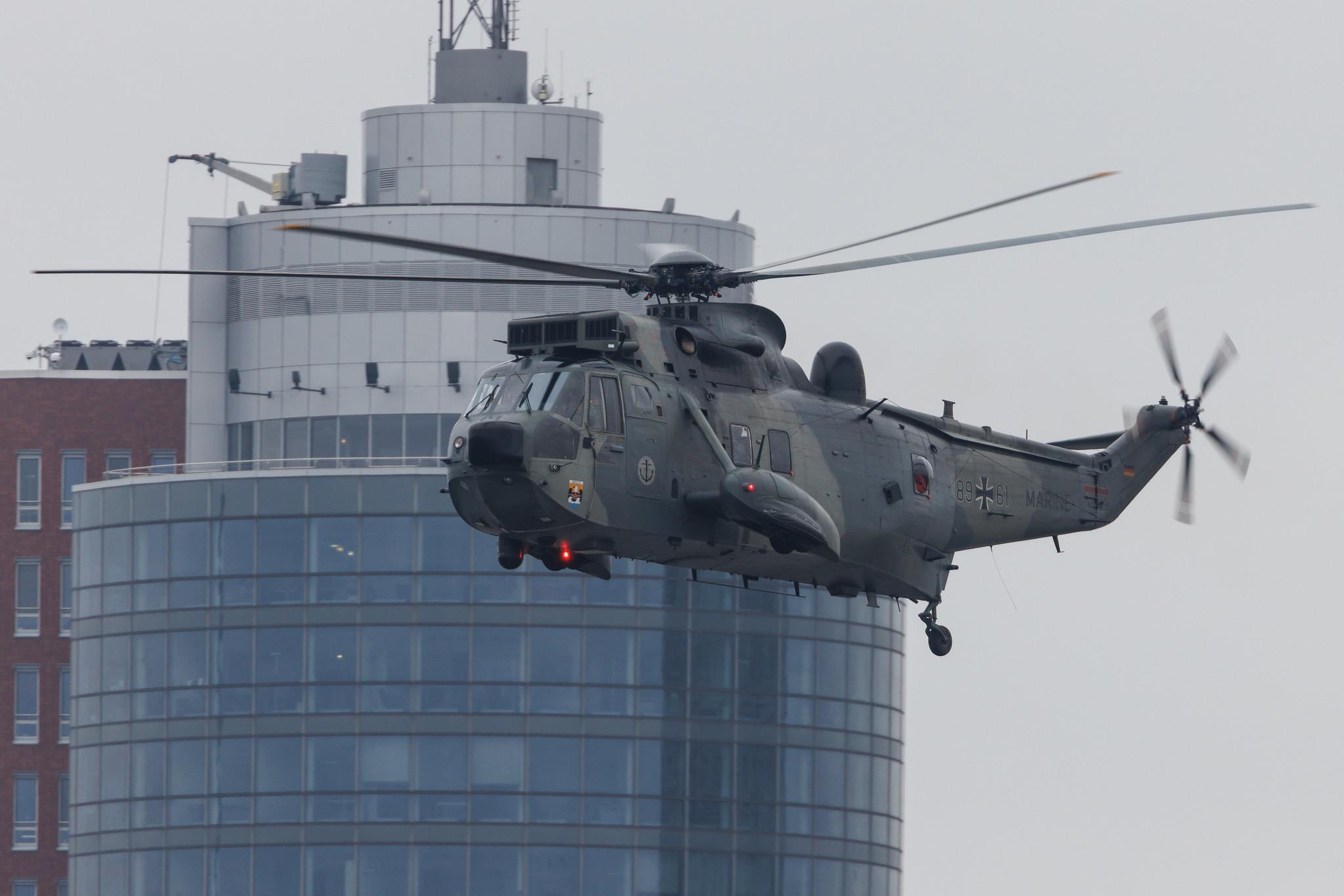 SOS Joint Rescue Operation: German Navy (/ GNY) | Westland Sea King Mk.41 | 89-61 | MSN WA830