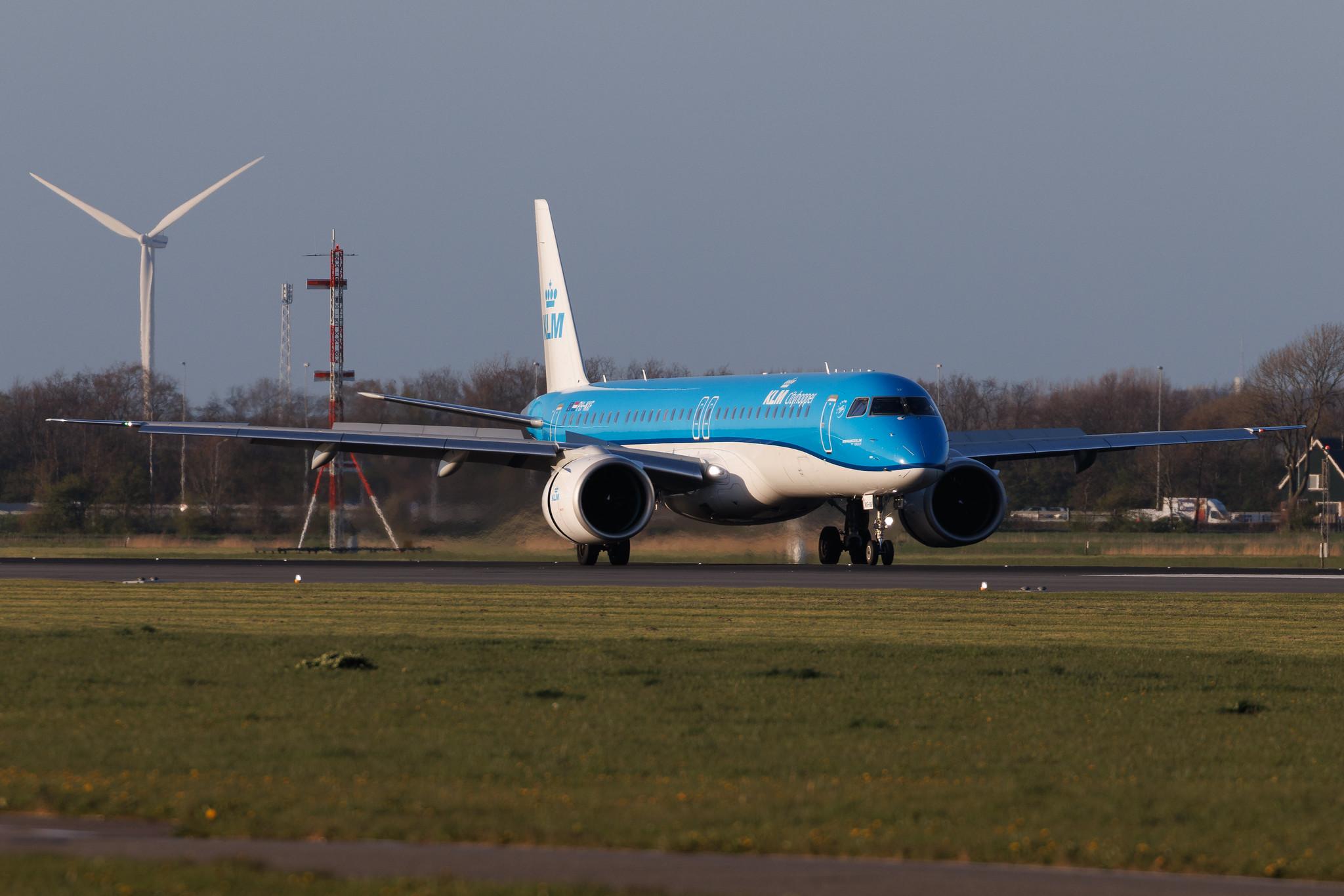 Amsterdam Schiphol: KLM (KL / KLM) | Operator: KLM Cityhopper | Embraer E195-E2 E295 | PH-NXF | MSN 19020061