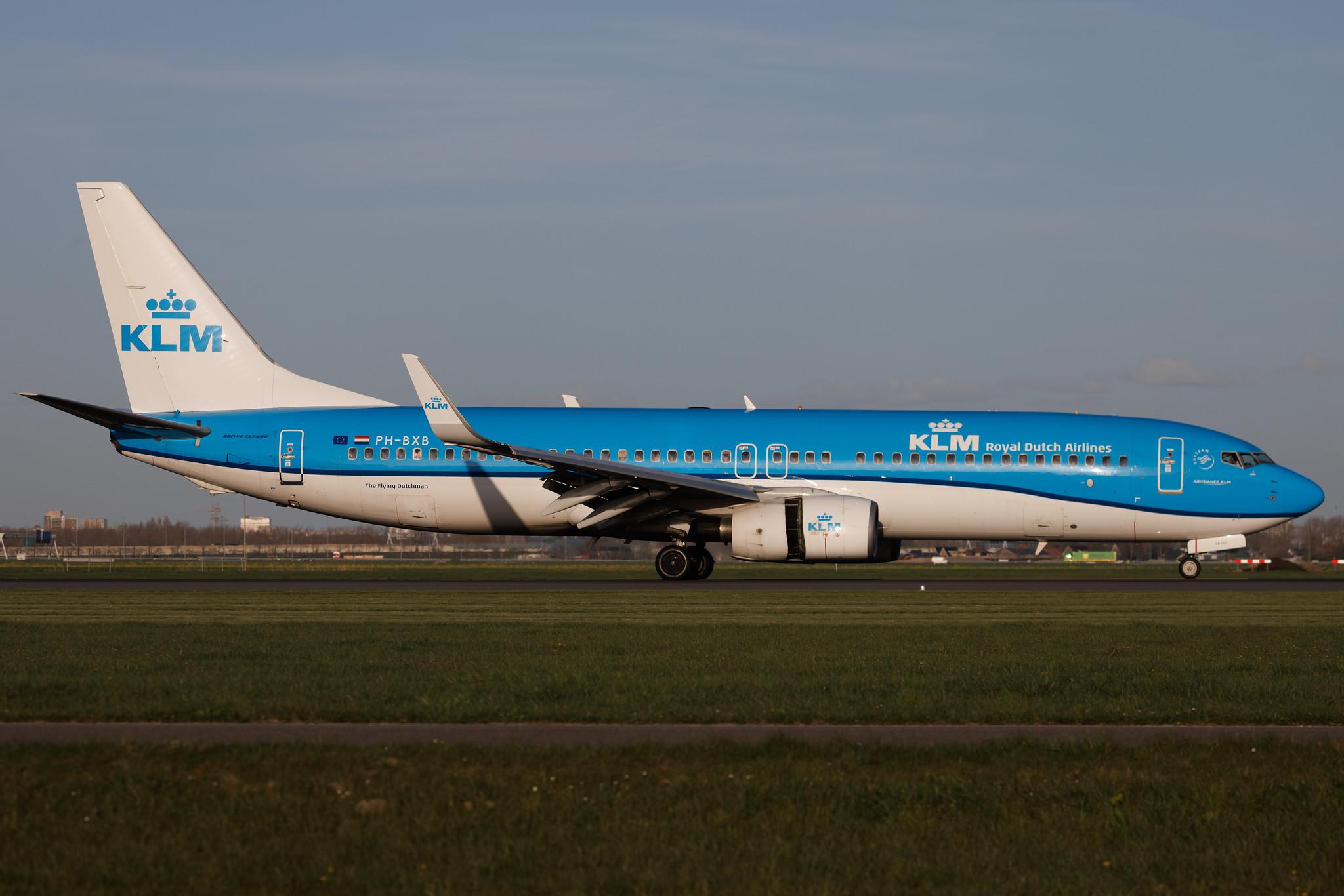 Amsterdam Schiphol: KLM (KL / KLM) | Boeing 737-8K2 B738 | PH-BXB | MSN 29132