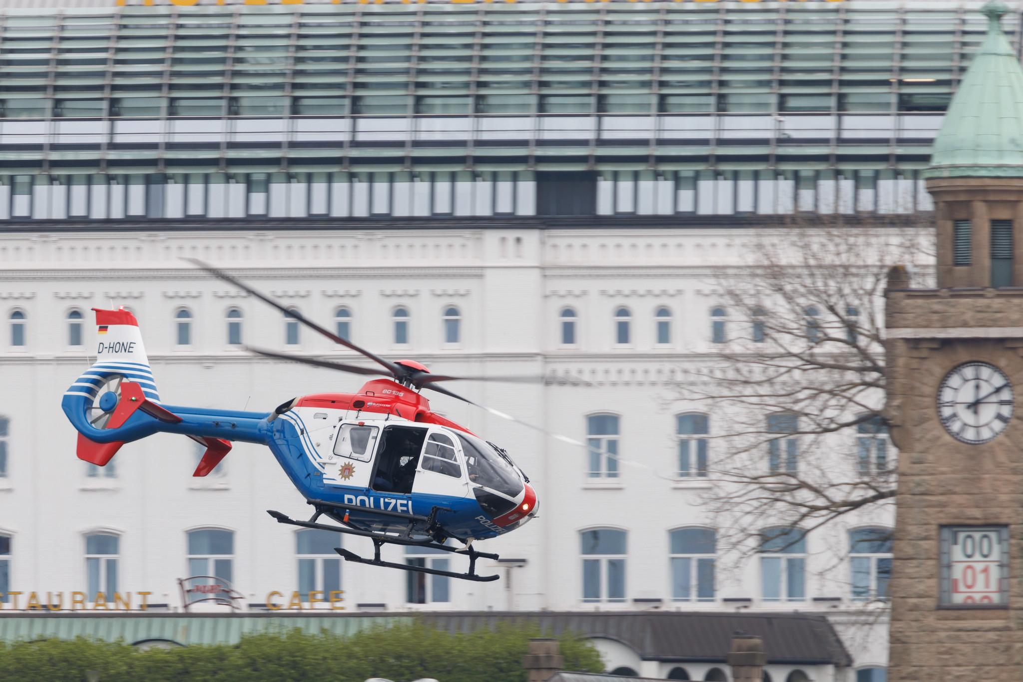 SOS Joint Rescue Operation: Polizei Hamburg | Airbus Helicopters H135 EC35 | D-HONE | MSN 0338