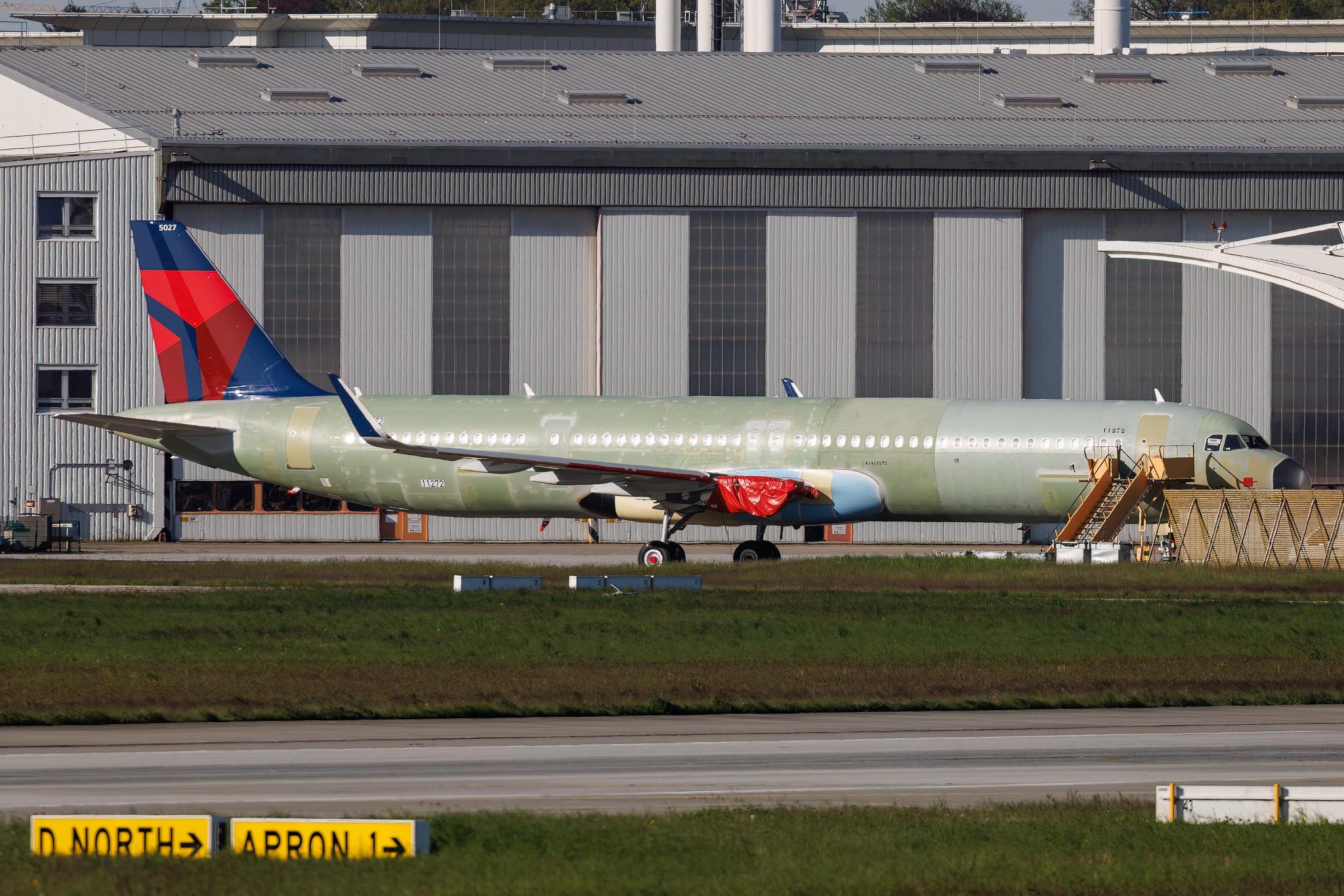 Hamburg Finkenwerder: Delta Air Lines (DL / DAL) | Airbus A321-271NX A21N | D-AZXP | N527DE | MSN 11272