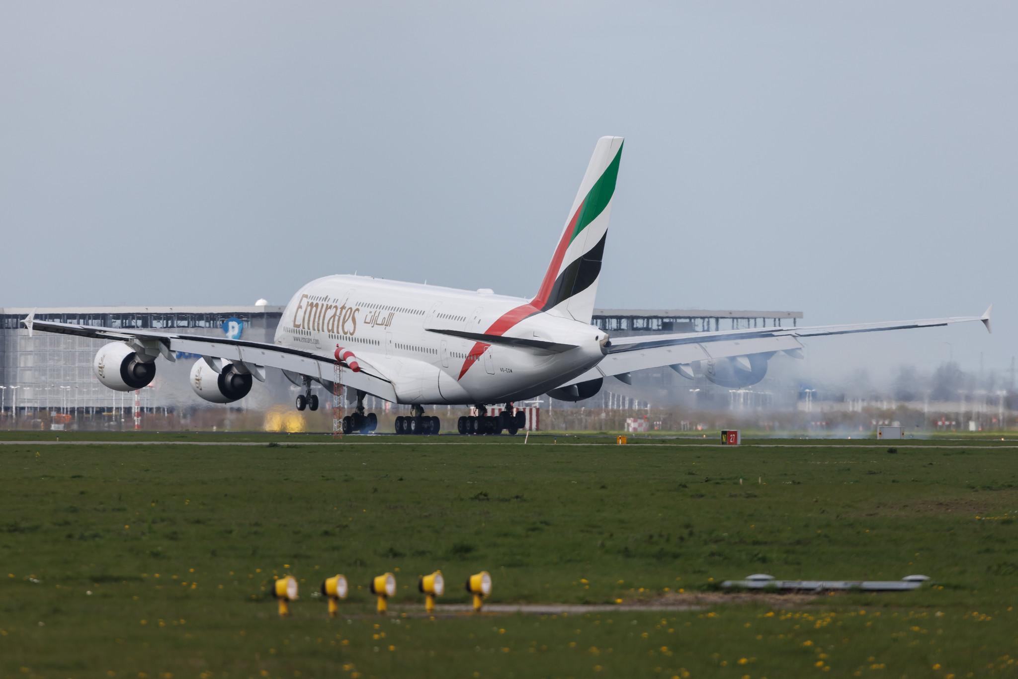 Amsterdam Schiphol: Emirates (EK / UAE) | Airbus A380-861 A388 | A6-EOW | MSN 207