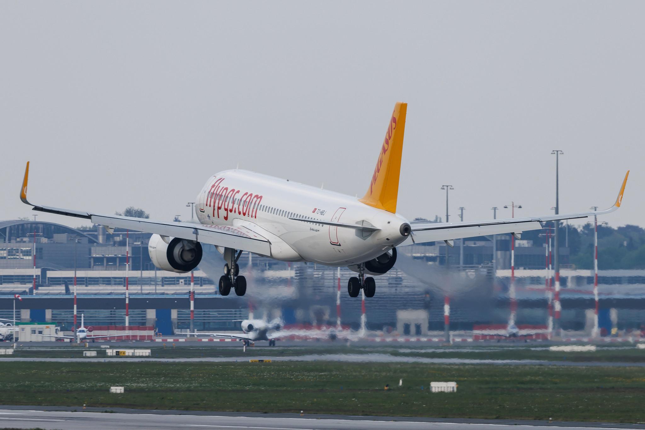 Hamburg Airport: Pegasus (PC / PGT) | Operator: Pegasus Airlines | Airbus A320-251N A20N | TC-NBJ | MSN 07703