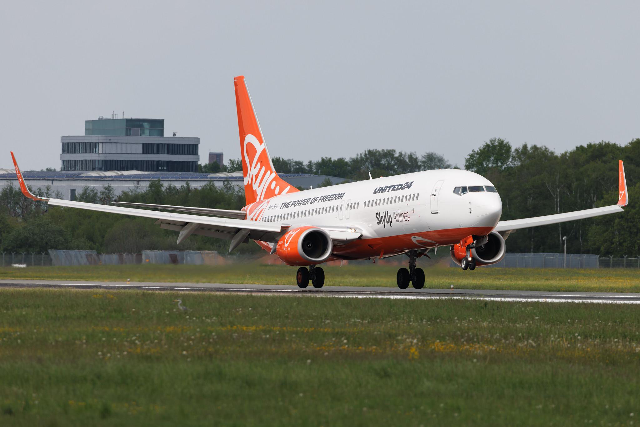 Hamburg Airport: SkyUp Airlines (PQ / SQP) | Operator: SkyUp Europe | Boeing 737-8KN B738 | 9H-SAU | MSN 40249