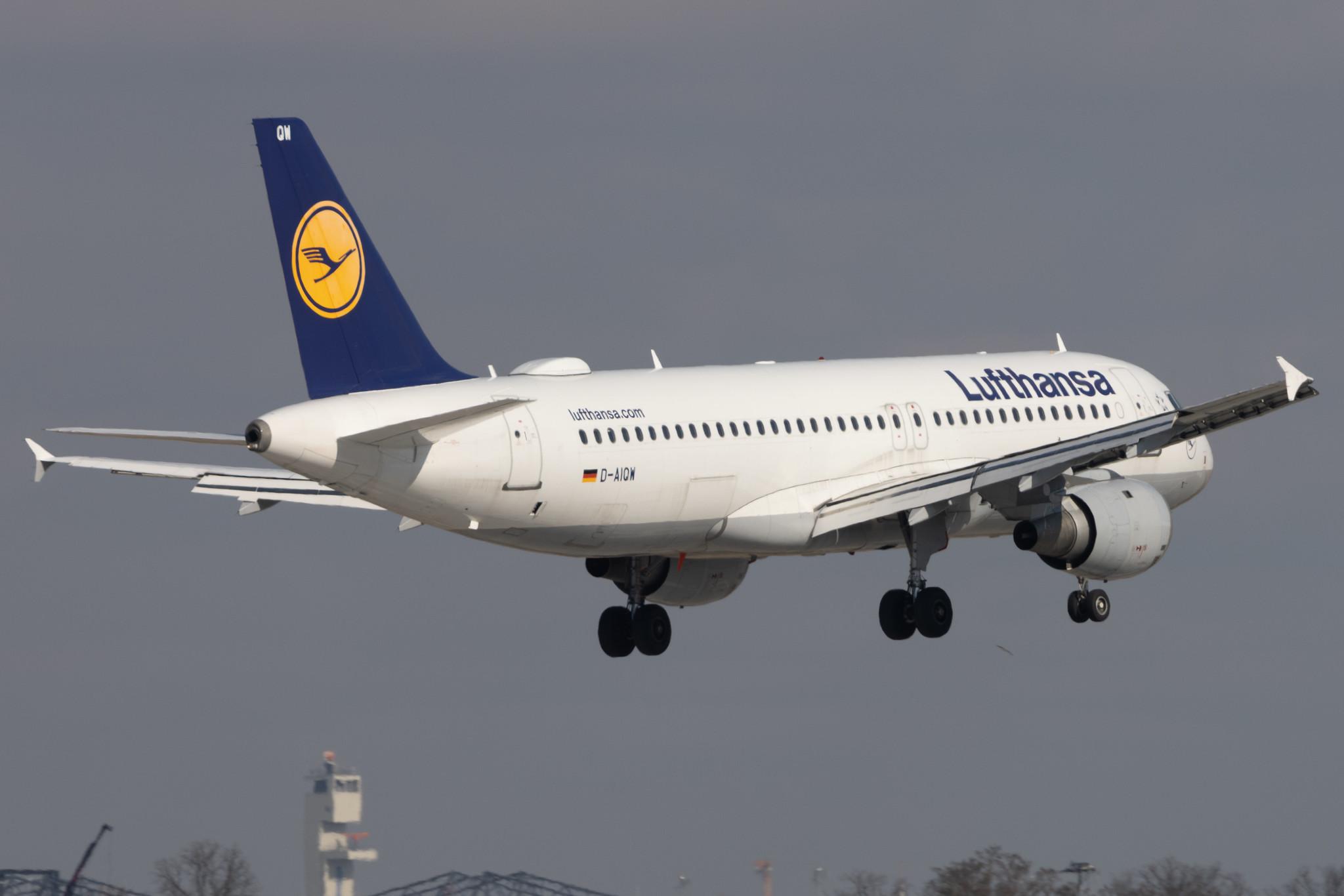 Flughafen Berlin Brandenburg: Lufthansa (LH / DLH) | Airbus A320-211 A320 | D-AIQW | MSN 1367