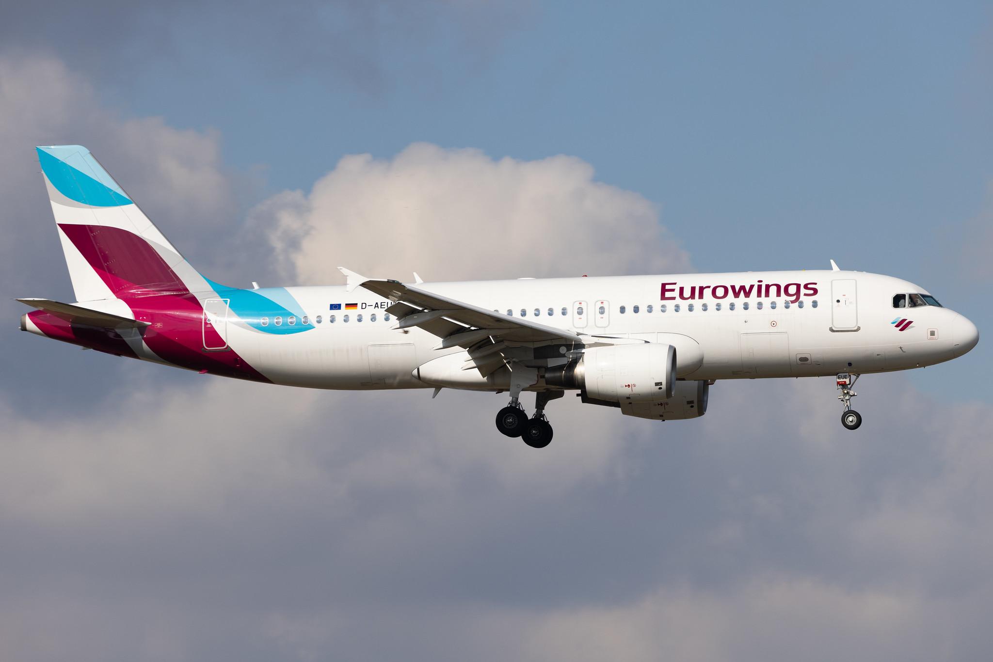 Flughafen Berlin Brandenburg: Eurowings (EW / EWG) | Operator: Eurowings Europe | Airbus A320-214 A320 | D-AEUE | MSN 4161