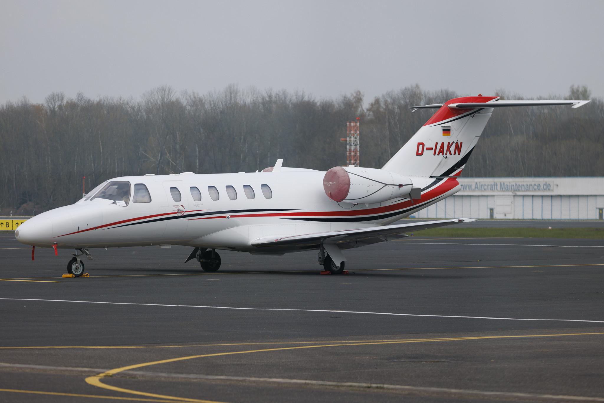 Verkehrslandeplatz Mönchengladbach: Star Wings (/ STQ) | Cessna 525A Citation CJ2+ C25A | D-IAKN | MSN 525A-0367