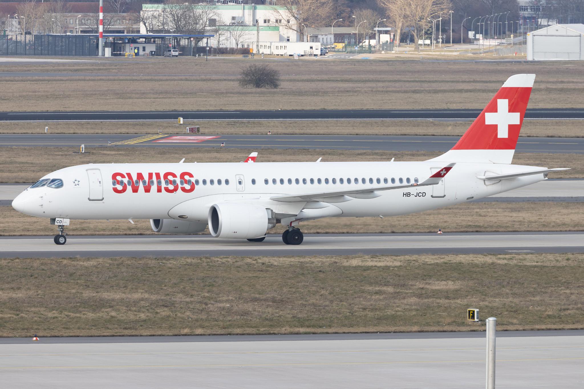 Flughafen Berlin Brandenburg: Swiss (LX / SWR) | Airbus A220-300 BCS3 | HB-JCD | MSN 55013