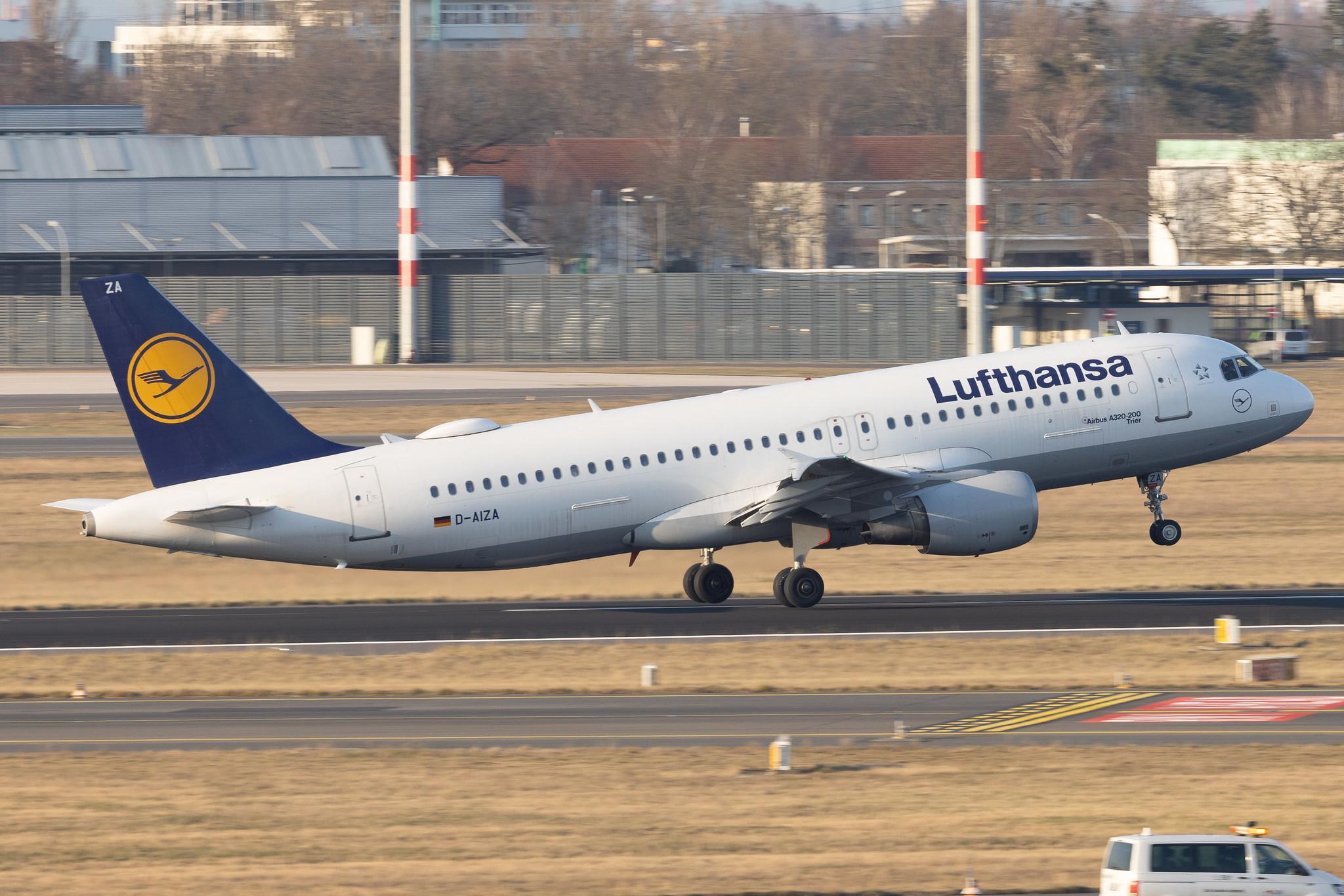 Flughafen Berlin Brandenburg: Lufthansa (LH / DLH) | Airbus A320-214 A320 | D-AIZA | MSN 4097