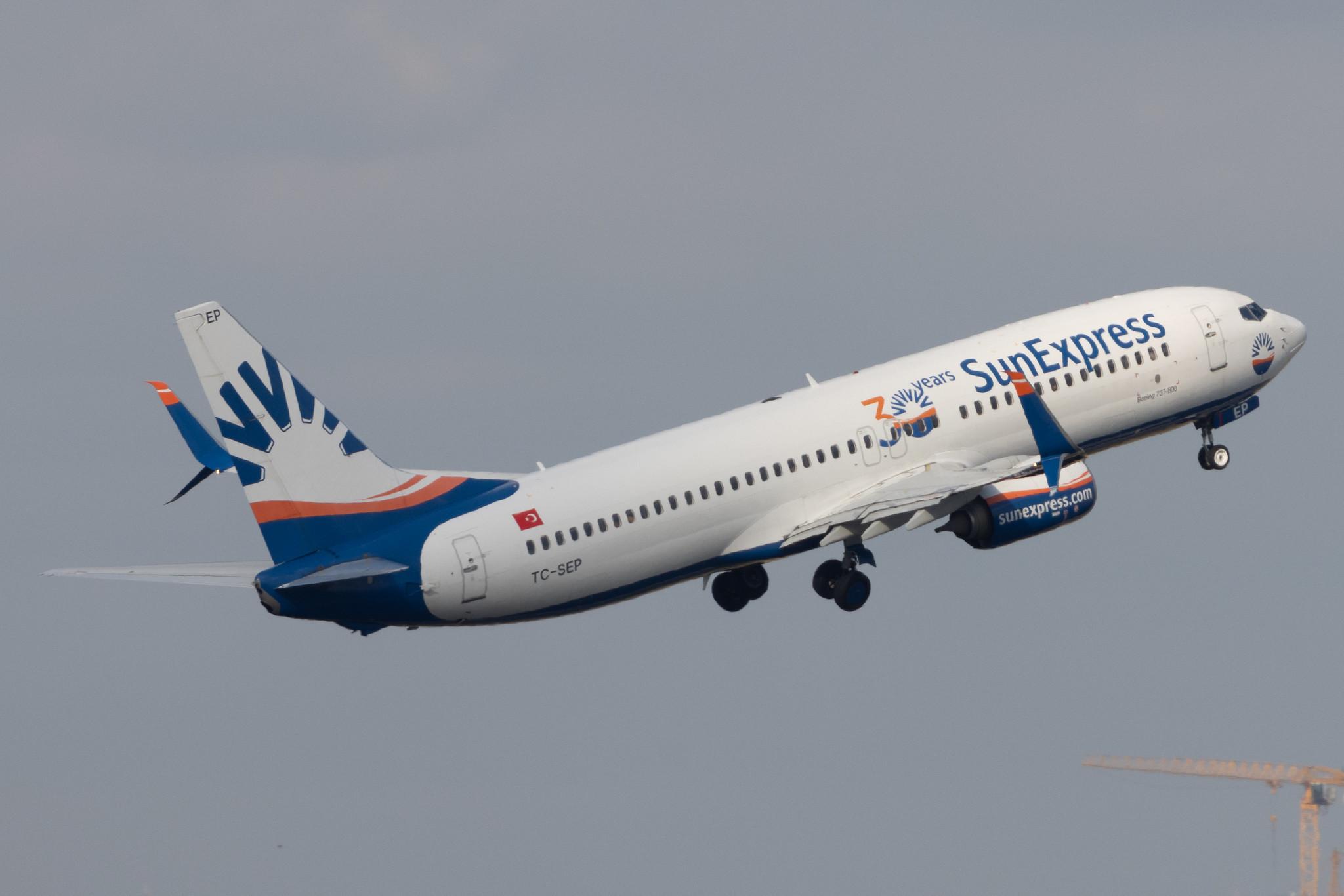 Flughafen Berlin Brandenburg: SunExpress (XQ / SXS) | Boeing 737-8HC B738 | TC-SEP | MSN 61180
