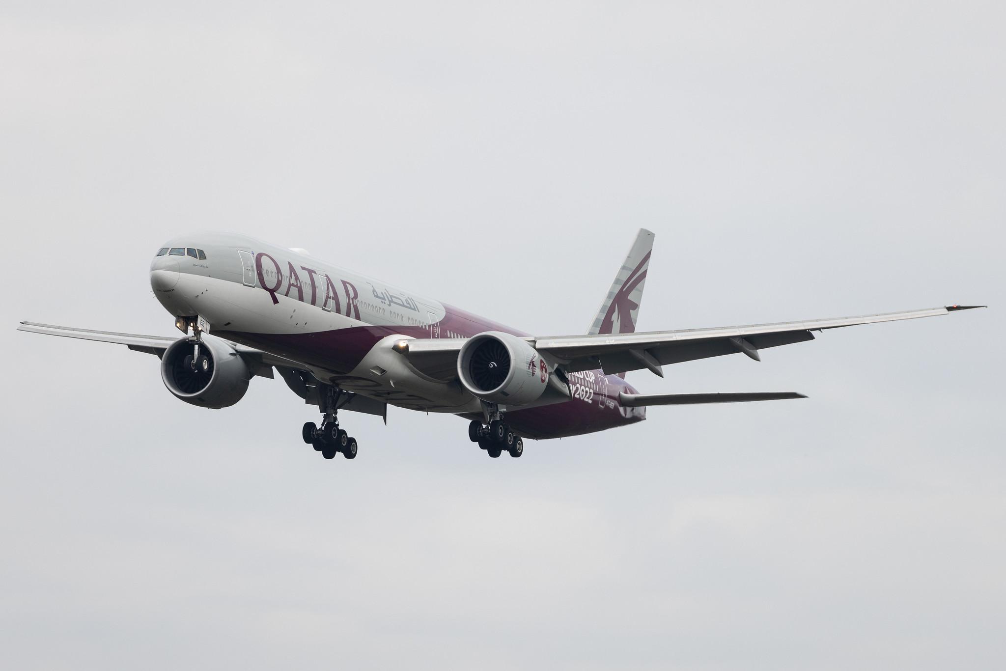 Frankfurt Airport: Qatar Airways (QR / QTR) | Livery: FIFA World Cup Qatar 2022 | Boeing 777-3DZ(ER) B77W | A7-BEB | MSN 43215