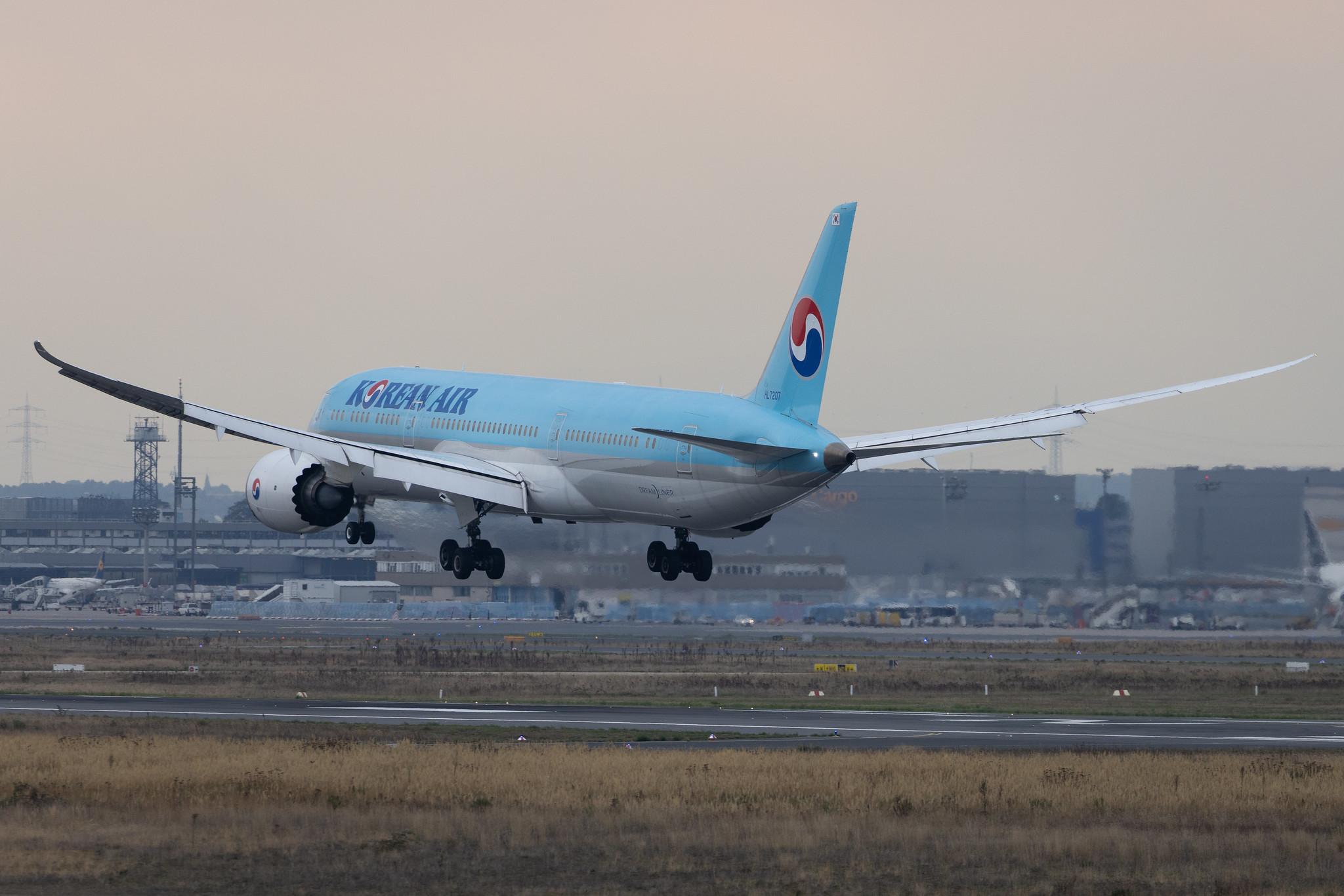 Frankfurt Airport: Korean Air (KE / KAL) | Boeing 787-9 Dreamliner B789 | HL7207 | MSN 34816