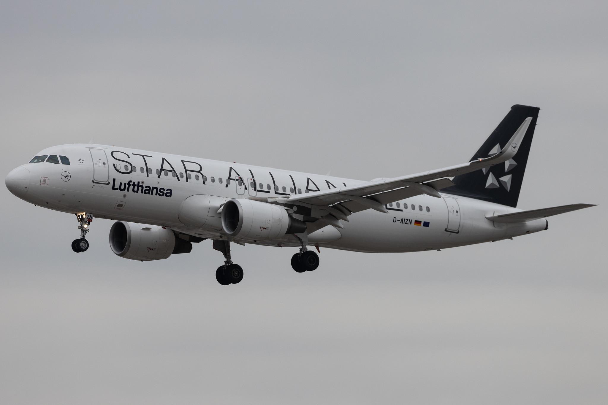 Frankfurt Airport: Lufthansa (LH / DLH) | Livery: Star Alliance Livery | Airbus A320-214 A320 | D-AIZN | MSN 5425