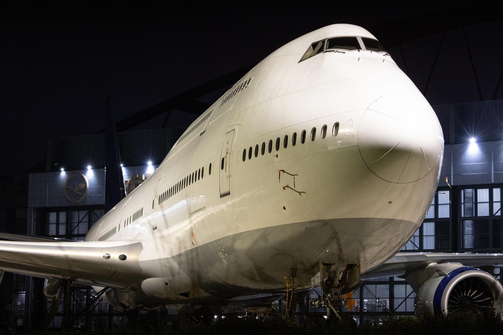 Hamburg Airport: Egypt Government | Boeing 747-830 B748 | SU-EGY | MSN 37826
