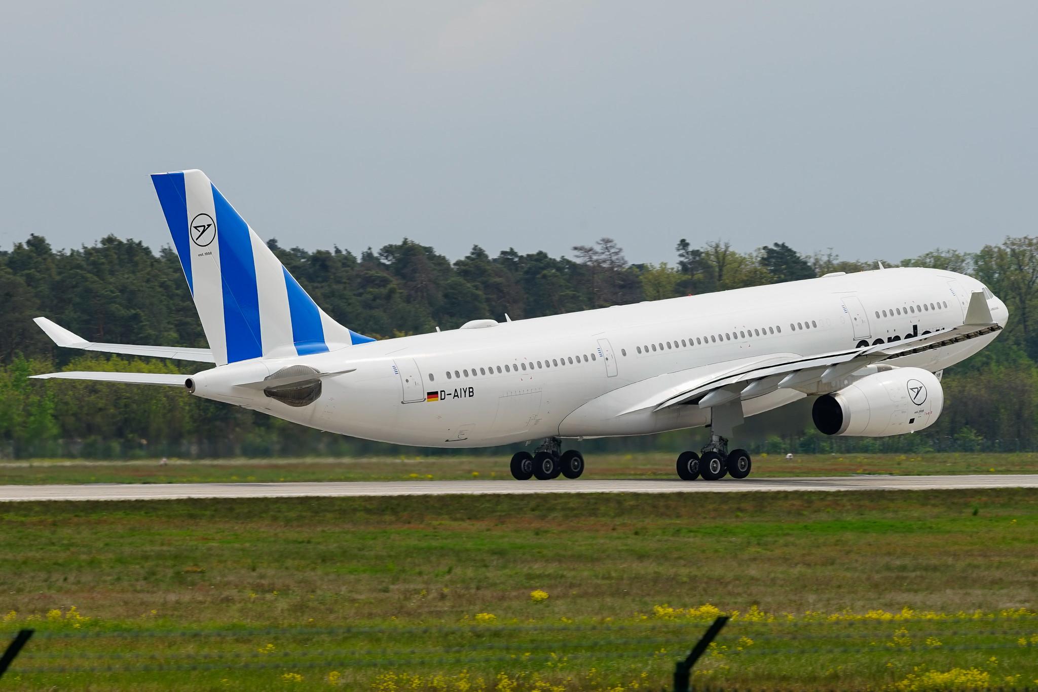 Frankfurt Airport: Condor (DE / CFG) | Airbus A330-243 A332 | D-AIYB | MSN 852