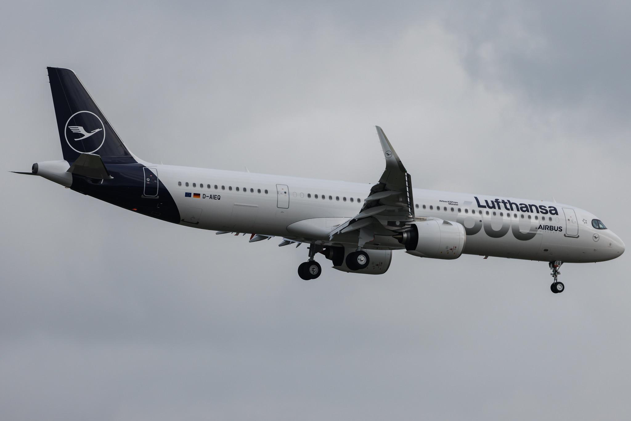 Hamburg Finkenwerder: Lufthansa (LH / DLH) | Livery: 600th Airbus Aircraft | Airbus A321-271NX A21N | D-AIEQ | MSN 11267