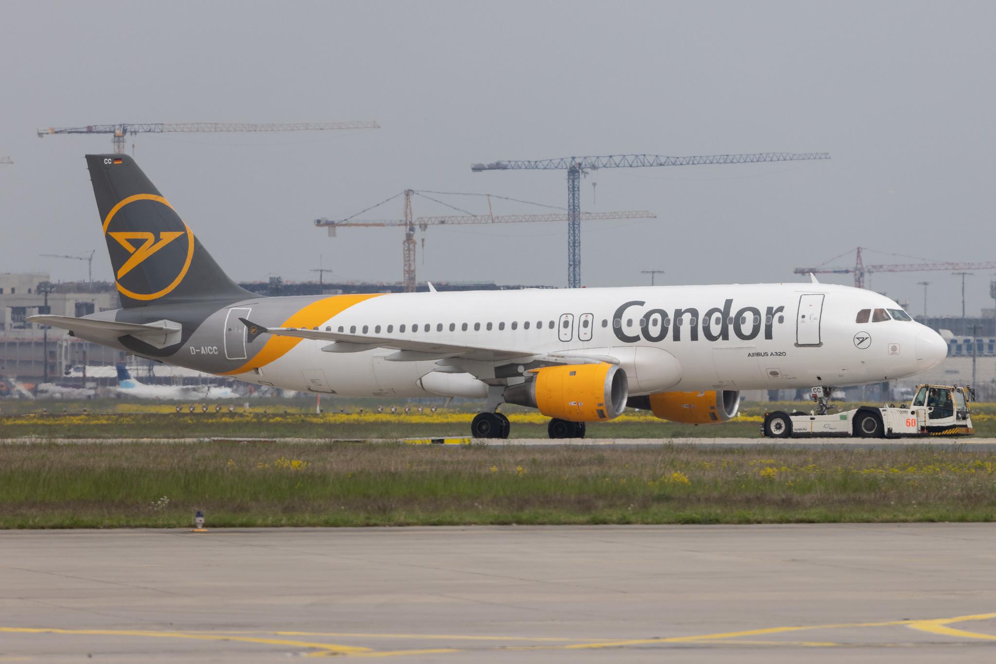 Frankfurt Airport: Condor (DE / CFG) | Airbus A320-212 A320 | D-AICC | MSN 0809