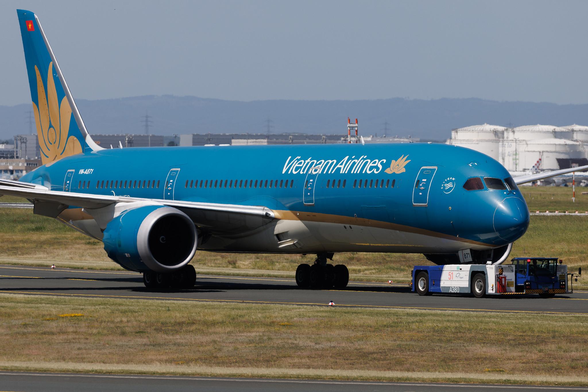 Frankfurt Airport: Vietnam Airlines (VN / HVN) | Boeing 787-9 Dreamliner B789 | VN-A861 | MSN 35151