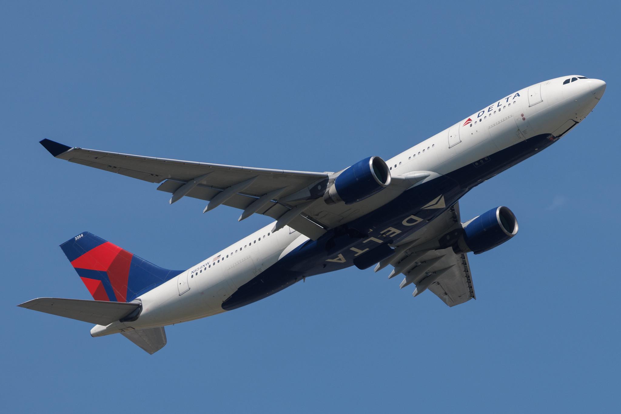 Frankfurt Airport: Delta Air Lines (DL / DAL) | Airbus A330-223 A332 | N854NW | MSN 0620
