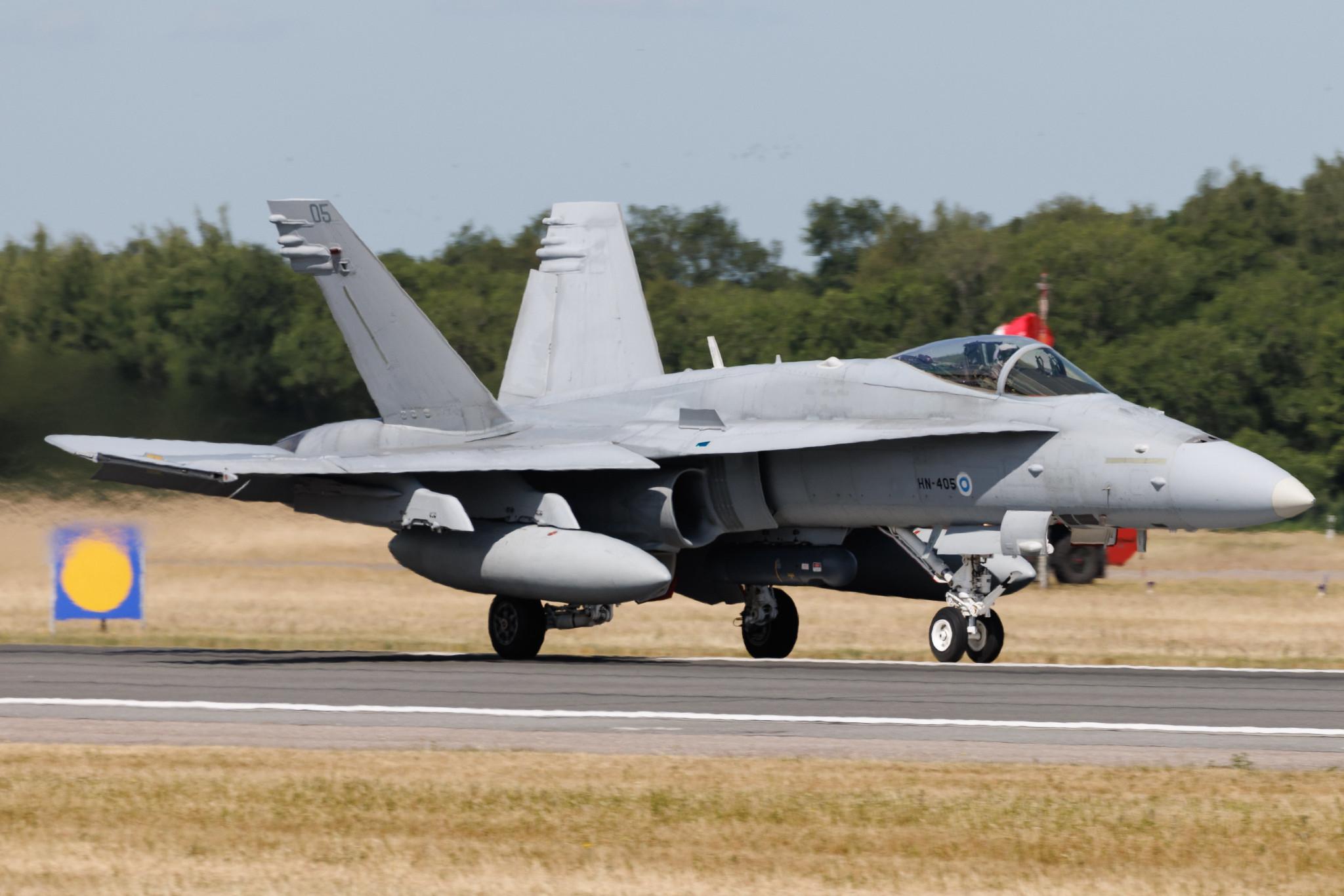 Fliegerhorst Hohn: Finland - Air Force | McDonnell Douglas F/A-18C Hornet F18 | HN-405 | MSN 1306/FNC005