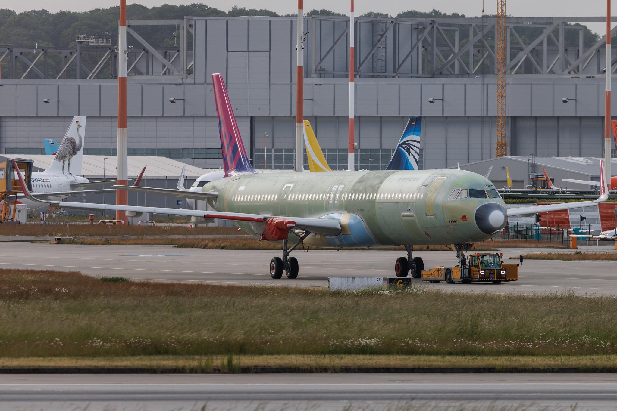 Hamburg Finkenwerder: Wizz Air Malta | Airbus A321-271NX A21N | D-AXXF | 9H-WDW | MSN 11460