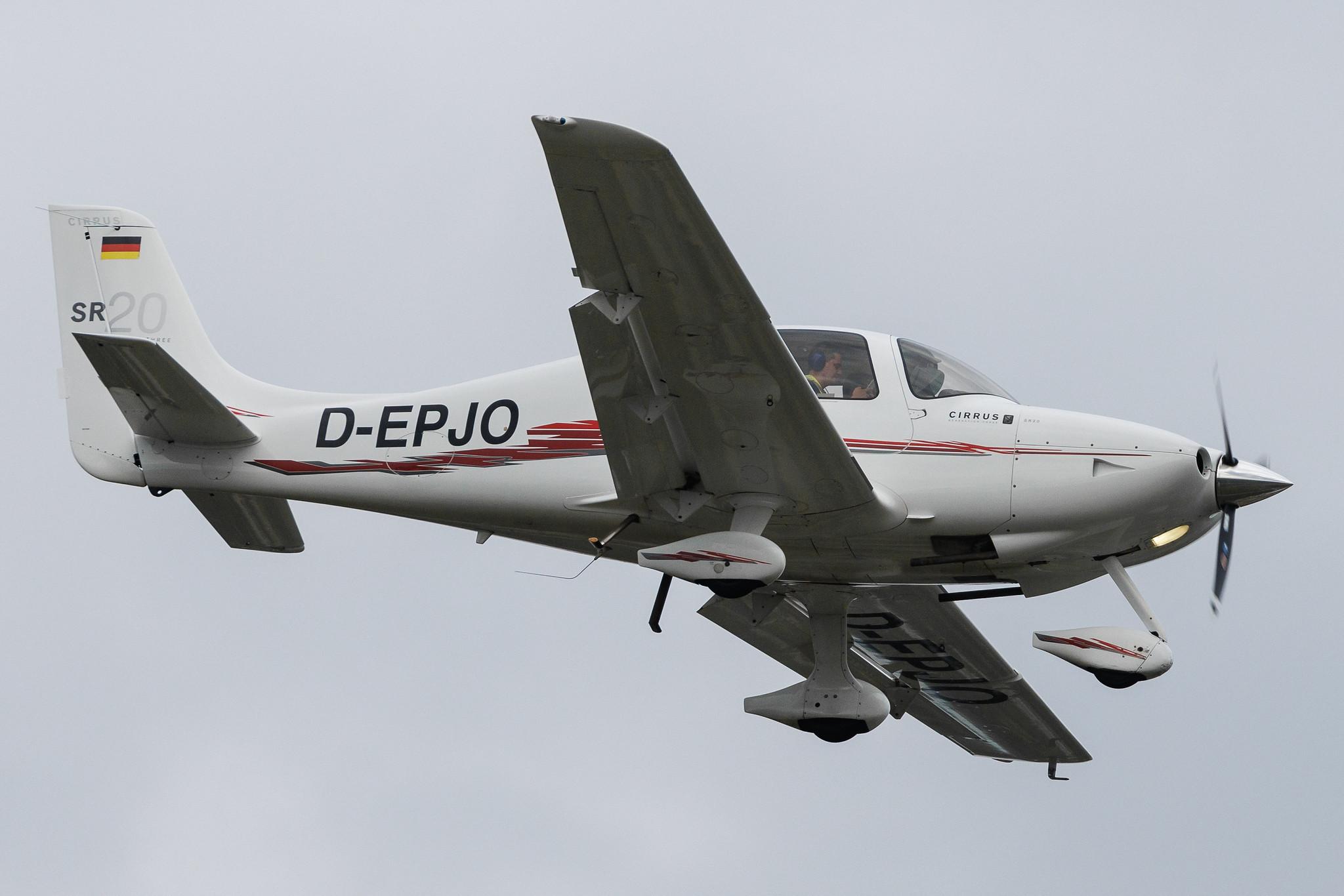 Hamburg Airport: Private Owner | Cirrus SR20 SR20 | D-EPJO | MSN 1992