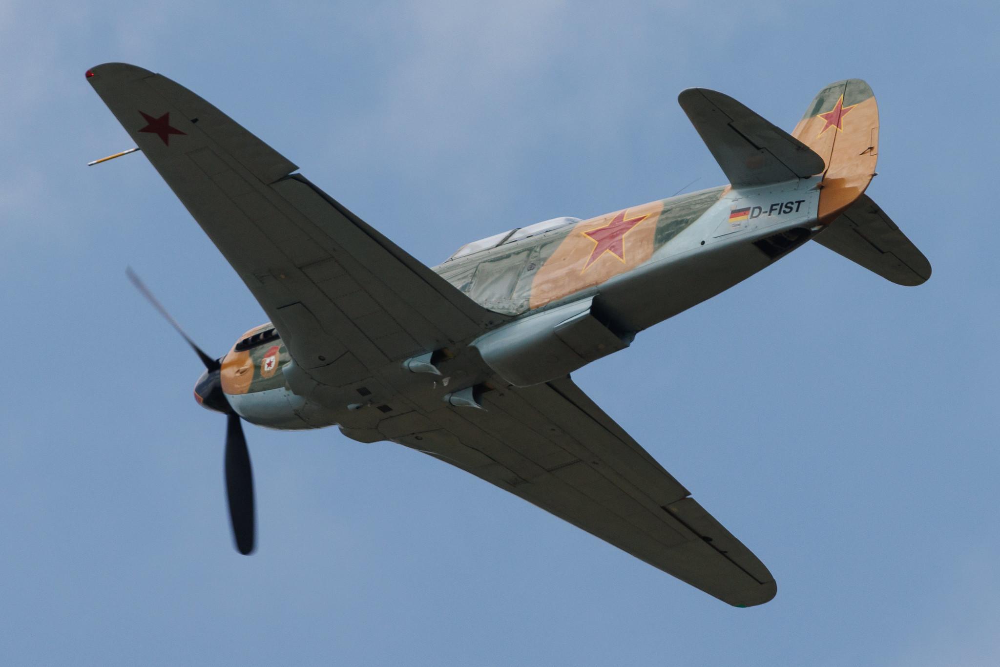 Flugplatz Bienenfarm: Private owner | Yakovlev YAK-9 YAK9 | D-FIST | MSN 2035