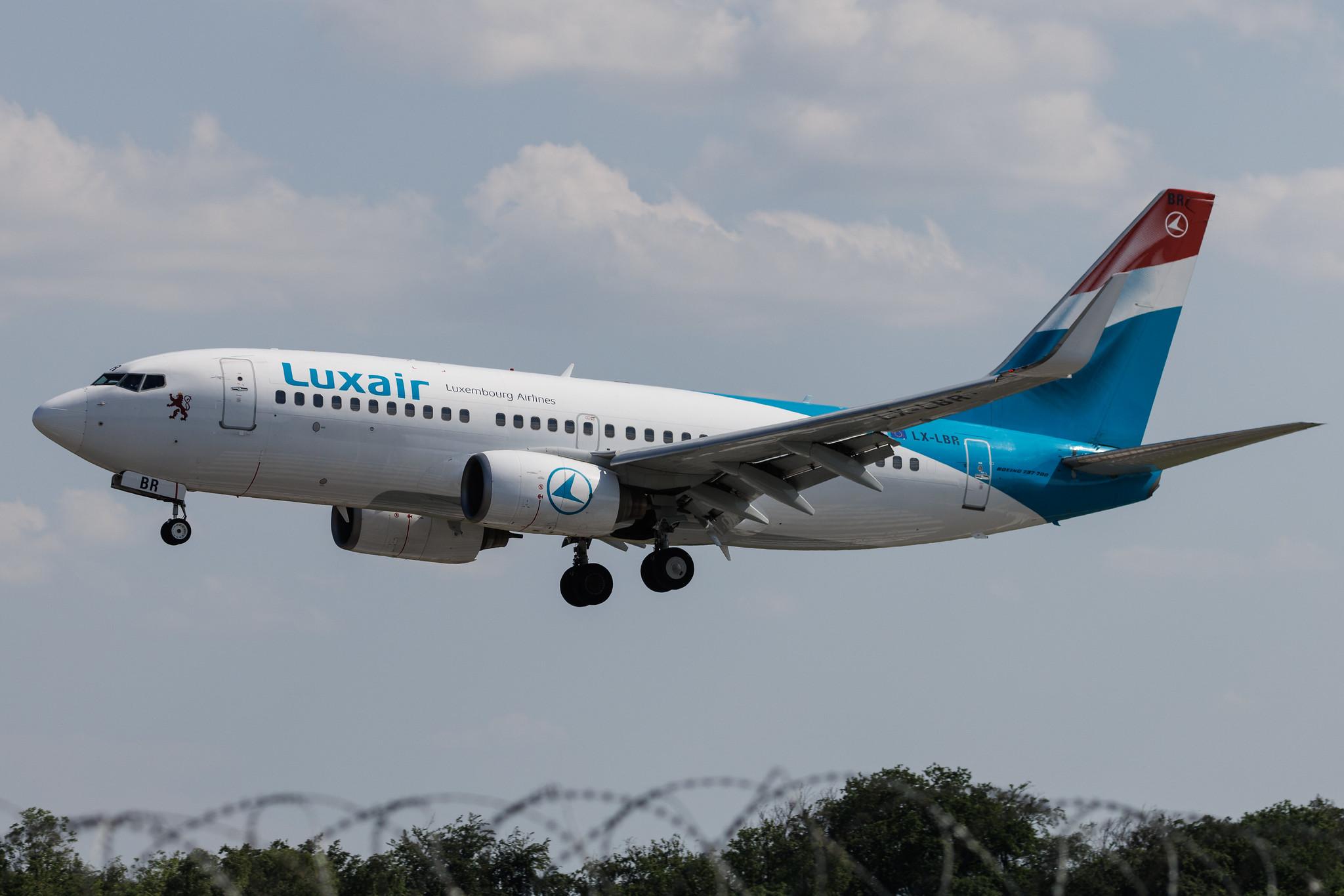 Luxembourg Findel Airport: Luxair (LG / LGL) | Boeing 737-7K2 B737 | LX-LBR | MSN 30366