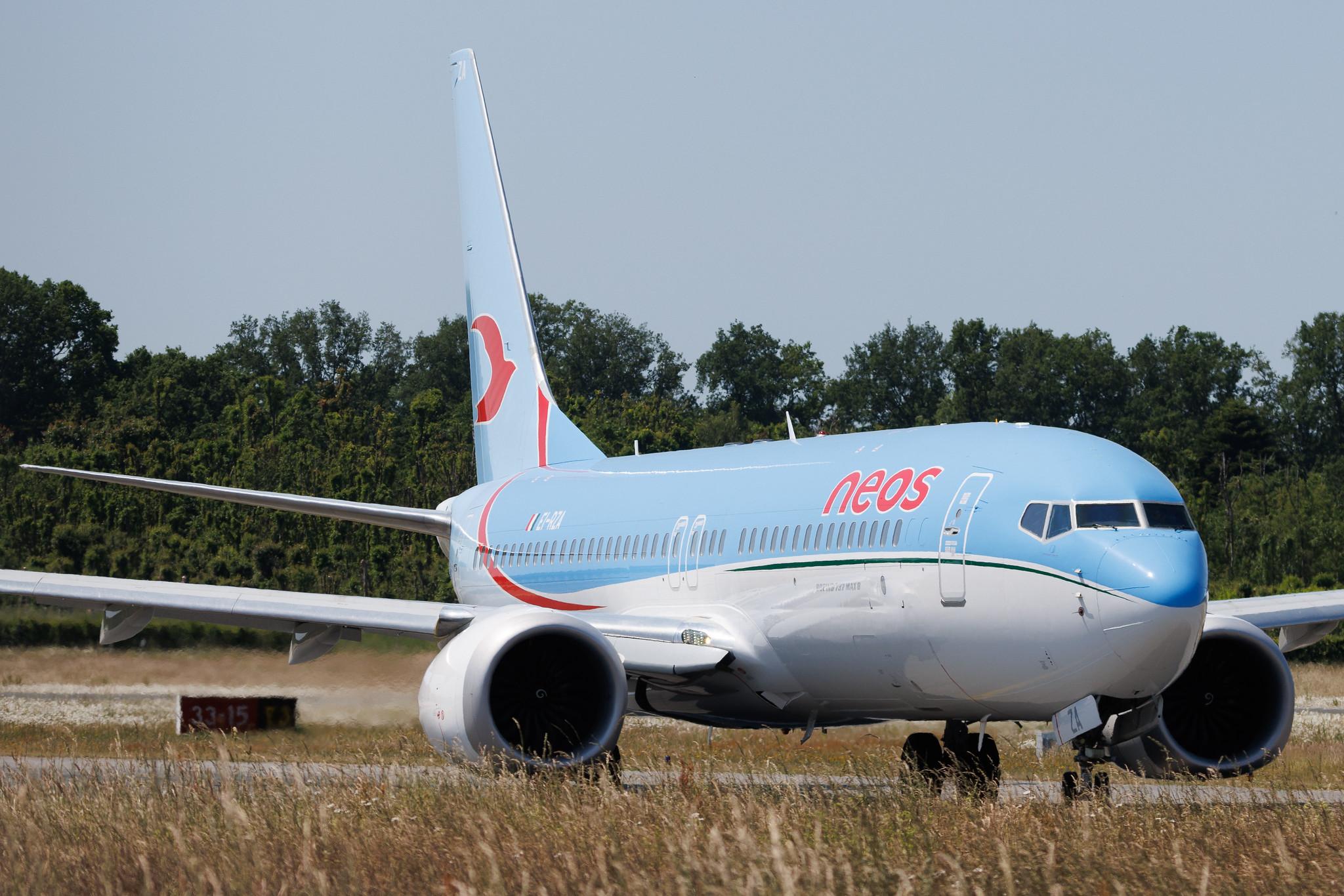 Hamburg Airport: Neos (NO / NOS) | Boeing 737 MAX 8 B38M | EI-RZA | MSN 62869