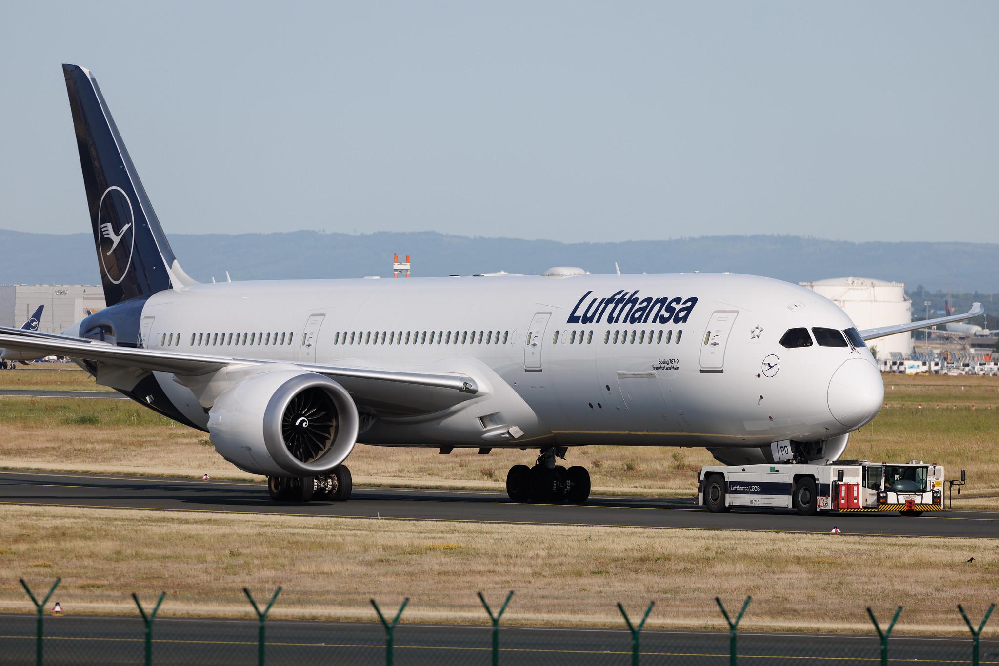 Frankfurt Airport: Lufthansa (LH / DLH) | Boeing 787-9 Dreamliner B789 | D-ABPD | MSN 62729