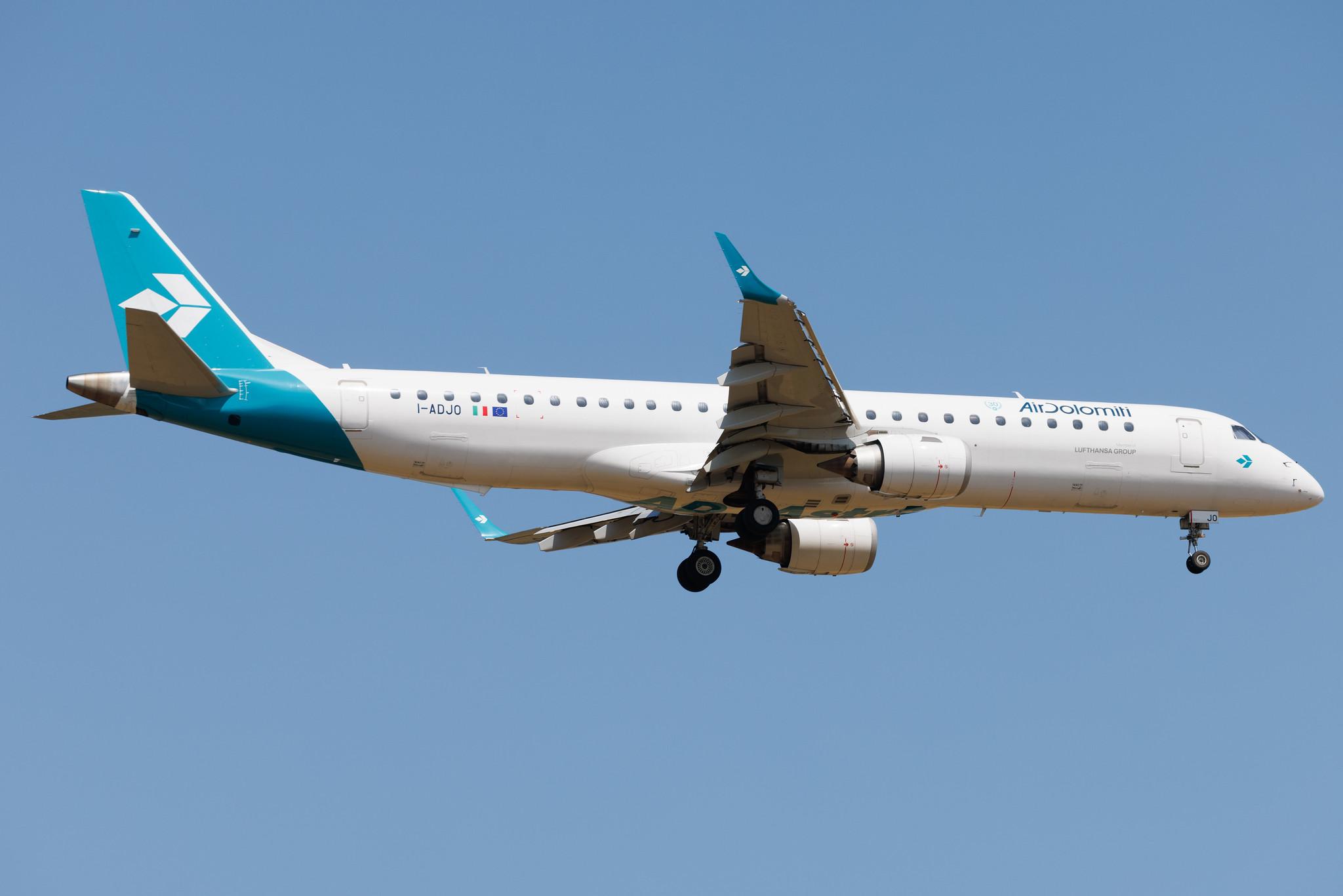Frankfurt Airport: Air Dolomiti (EN / DLA) | Embraer E195LR E195 | I-ADJO | MSN 19000280
